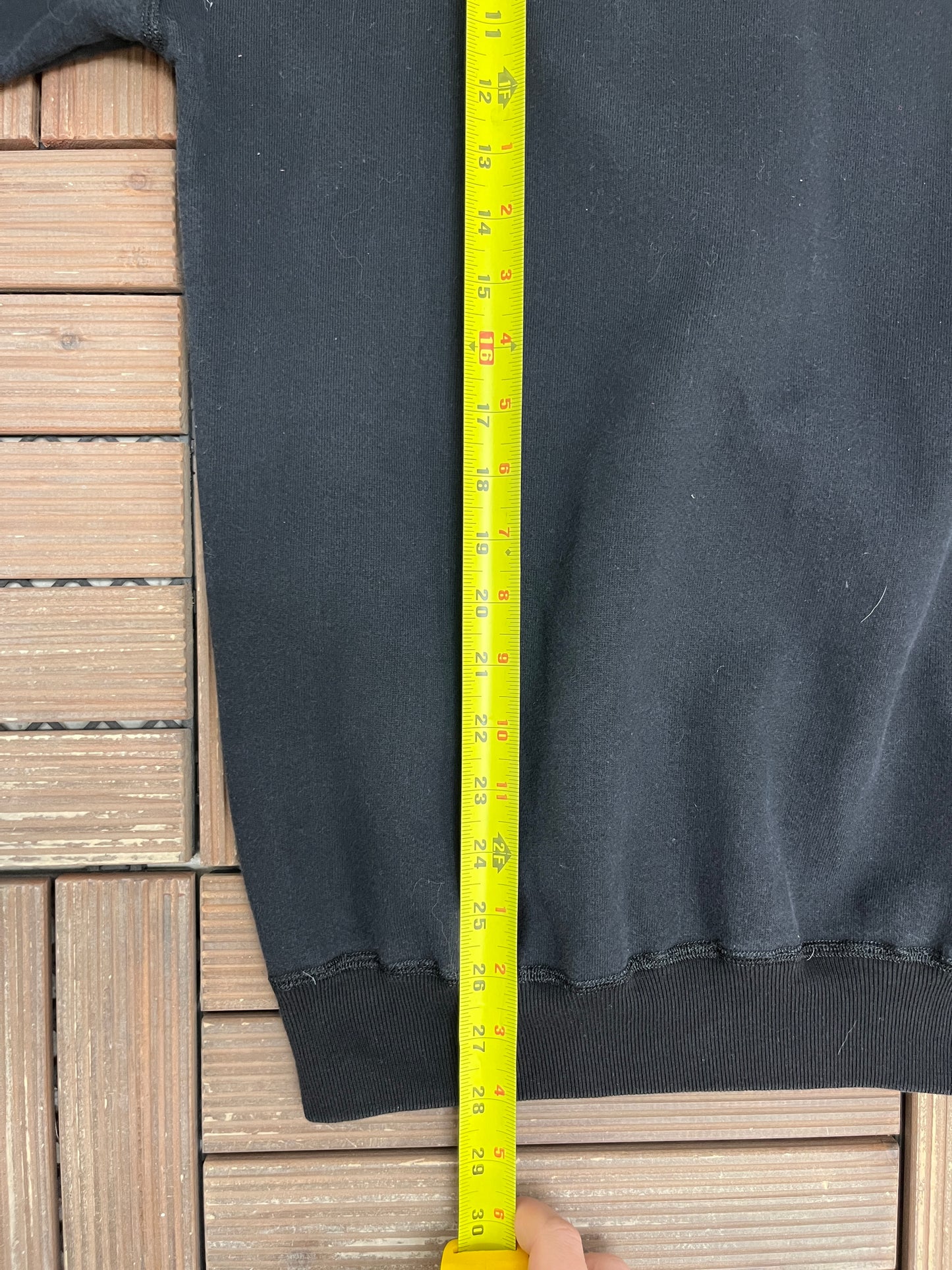 Starter One Pound Fleece Black Crewneck | Size Medium | Vintage 1990s Black Blank Sweater |