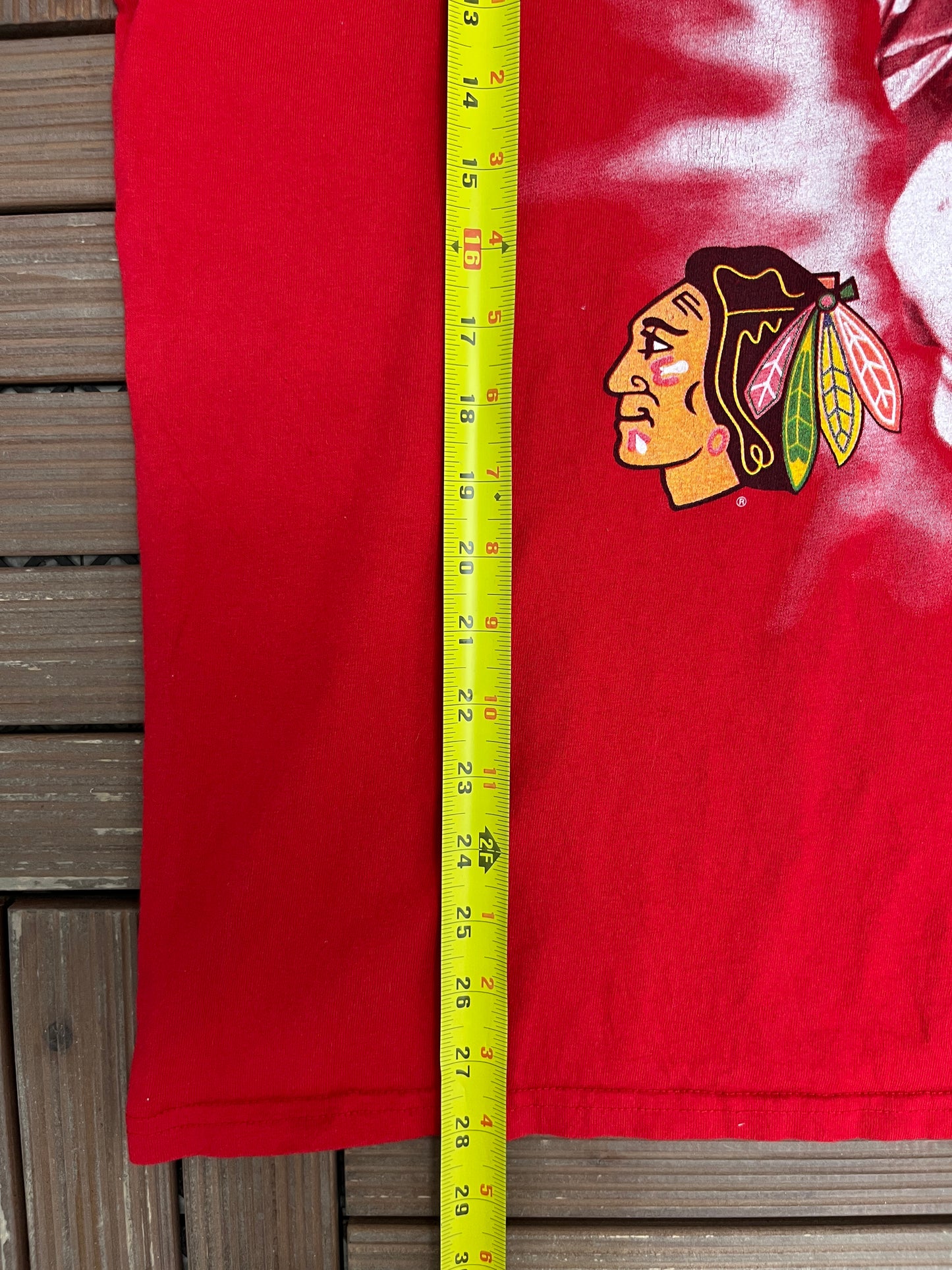 Chicago Blackhawks Graphic Tee | Size X-Large | Vintage 1990s NHL Hockey Red T-Shirt |