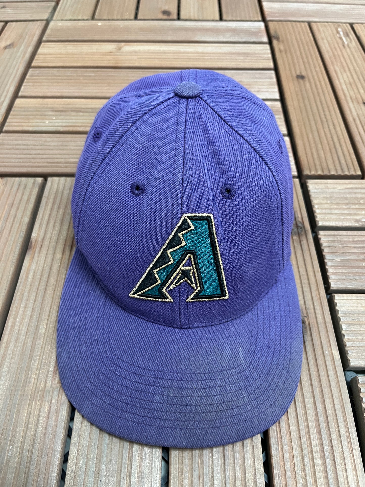 Arizona Diamondbacks Embroidered Graphic Hat | Snap Back | Vintage 1990s MLB Baseball Purple Cap |