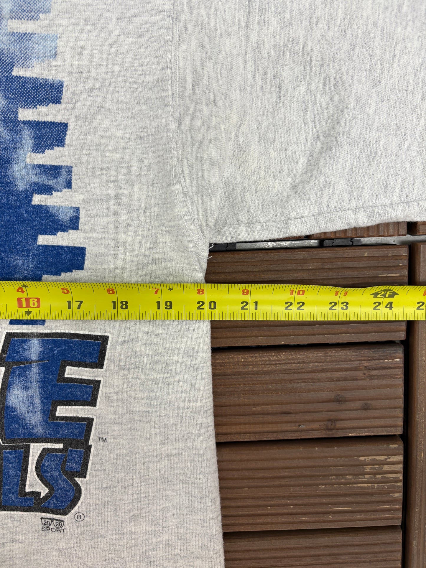 Duke Blue Devils Graphic Tee | Size Medium | Vintage 1990s College Basketball Grey Long Sleeve T-Shirt |