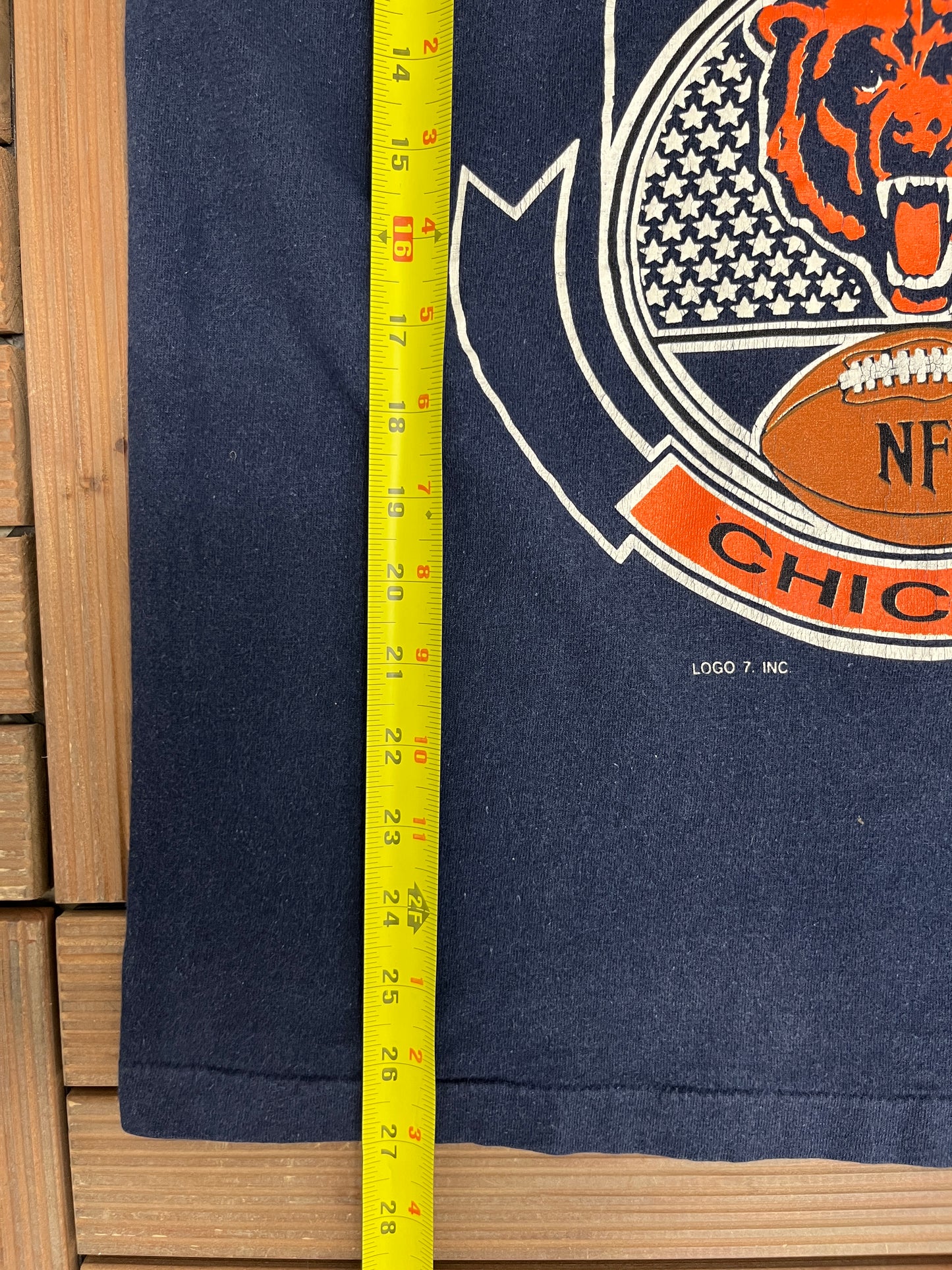 Chicago Bears Graphic Tee | Size Large | Vintage 1990s NFL Football Blue T-Shirt |