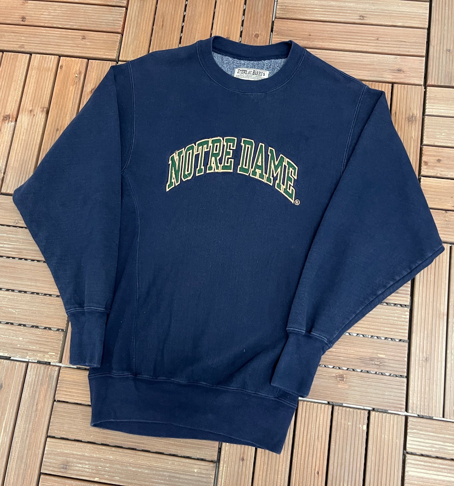 Notre Dame Fighting Irish Stitched Graphic Crewneck | Size Small/Medium | Vintage 1990s College Sports Blue Sweater |