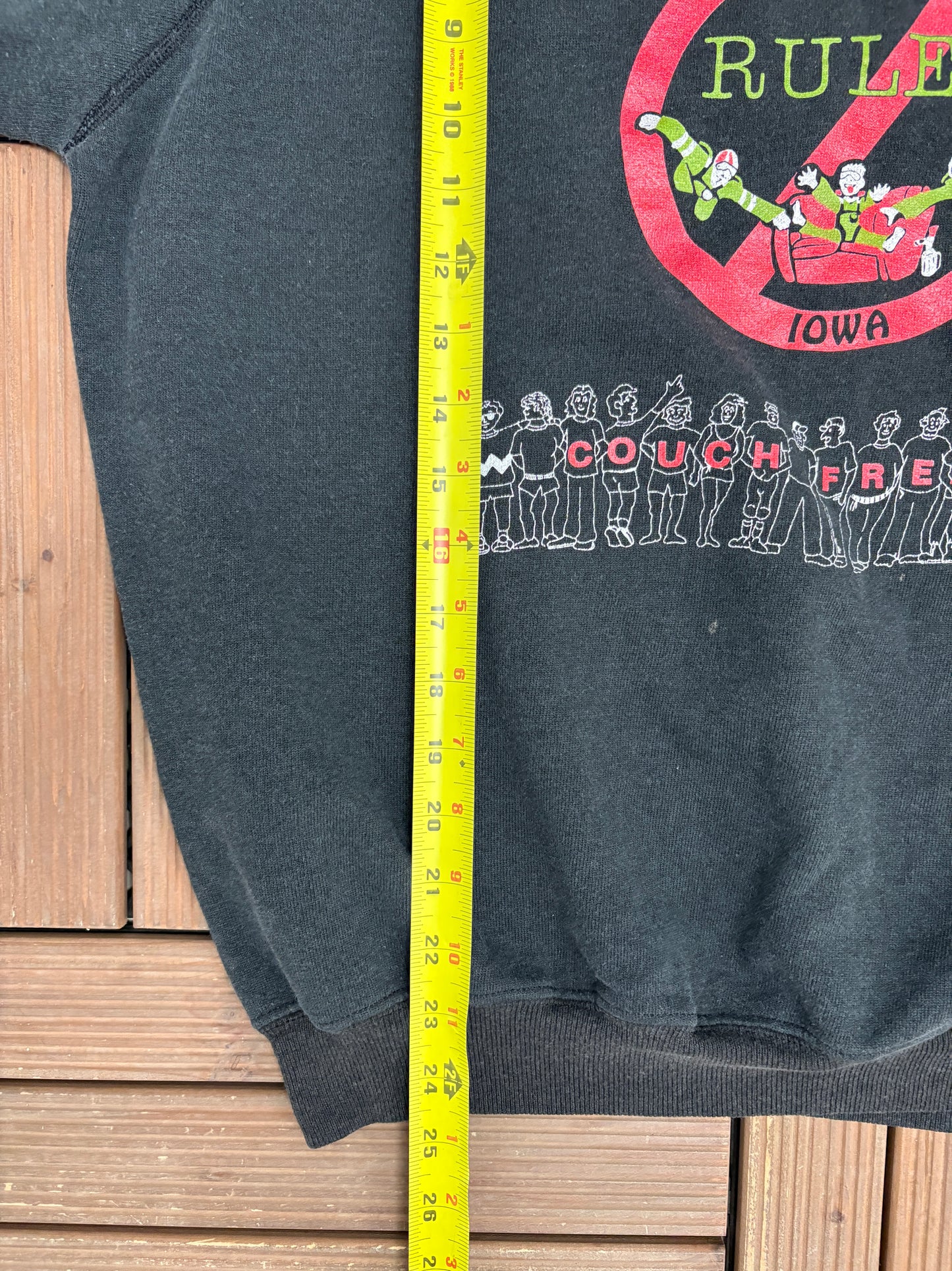 The Des Moines Skydivers (The Couch Freaks) Graphic Crewneck | Size X-Large | Vintage 1990s Black Sweater |