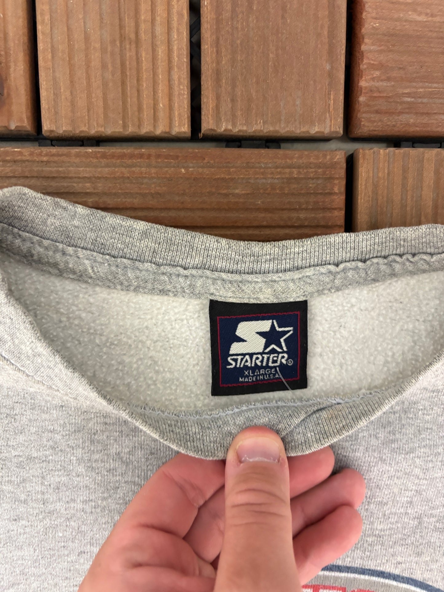 Cleveland Indians 1997 American League Champions Graphic Crewneck | Size X-Large | Vintage 1990s MLB Baseball Grey Sweater |