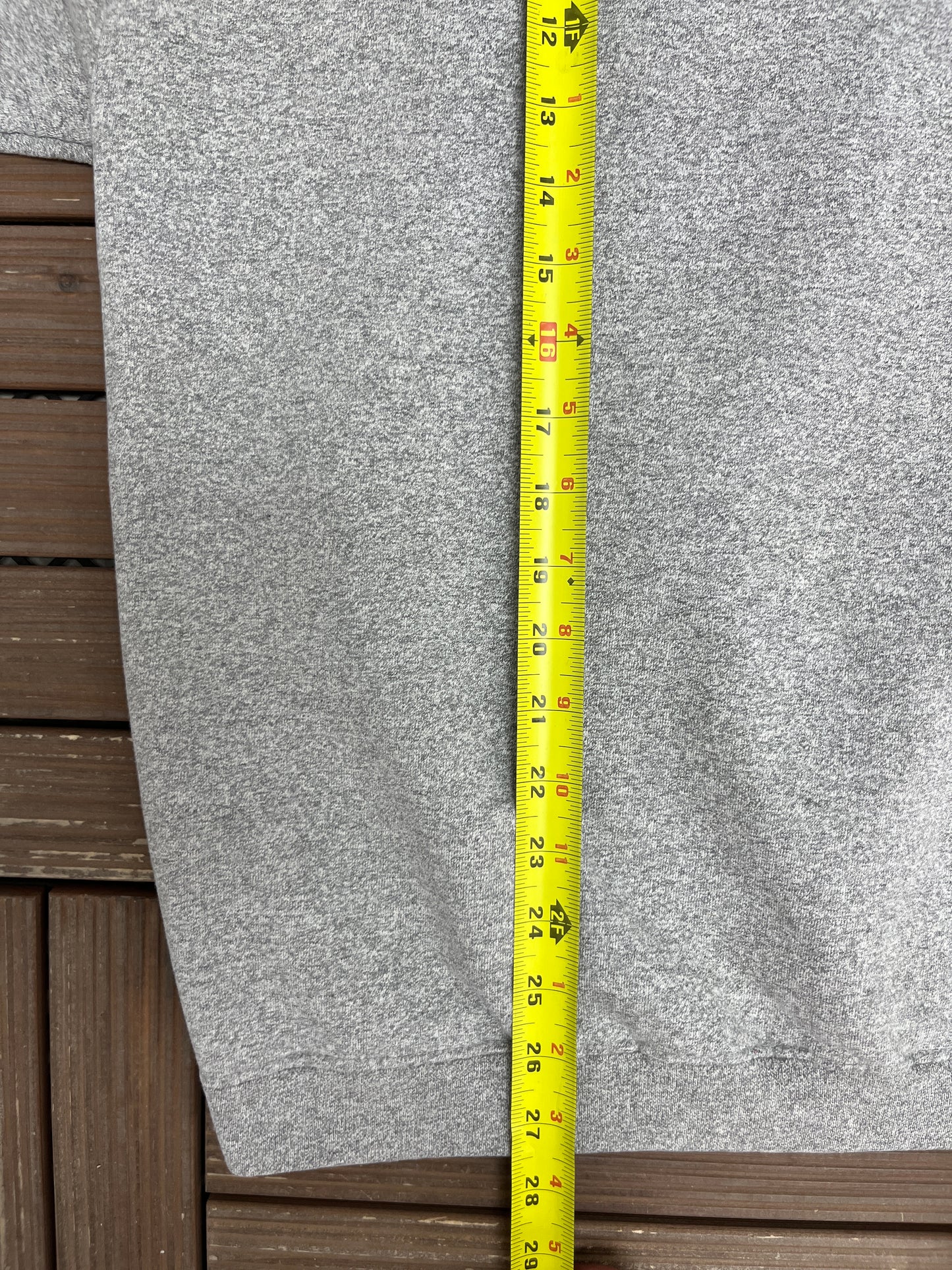 Minnesota Golden Gophers Stitched Graphic Crewneck | Size X-Large | Vintage 1990s College Grey Sweater |