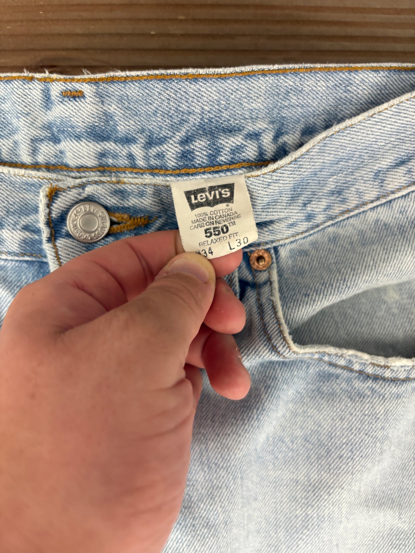 Levi Strauss & Co 550 Relaxed Fit Blue Denim Jeans | Size 34 x 30 | Vintage 1990s Levi's Light Blue Jeans |