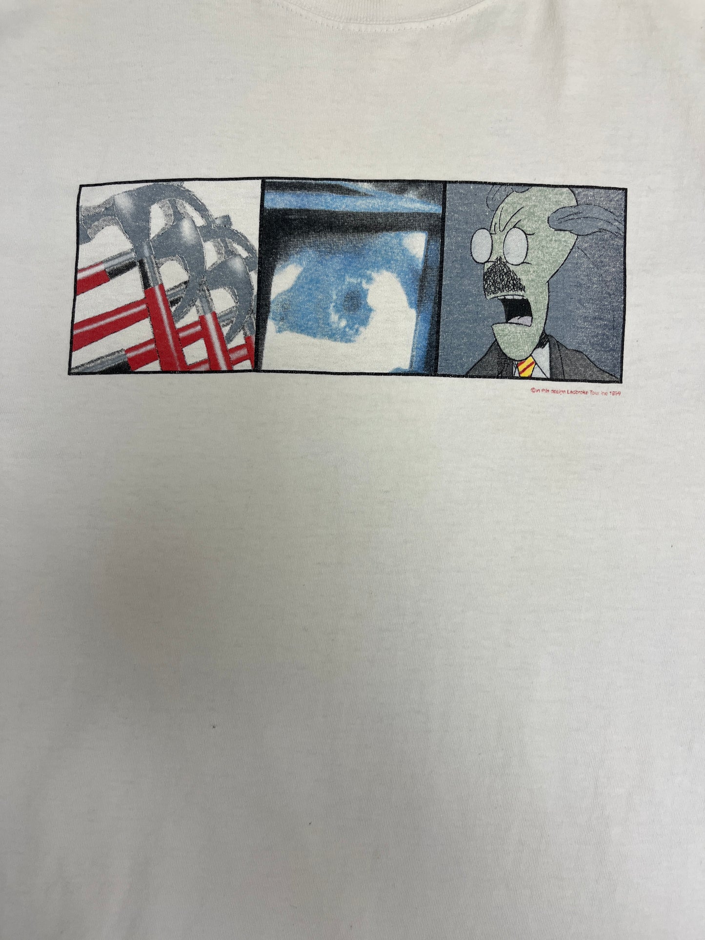 Roger Waters In The Flesh Graphic Tee | Size Large | Vintage 1990s Rock Tour White T-Shirt |