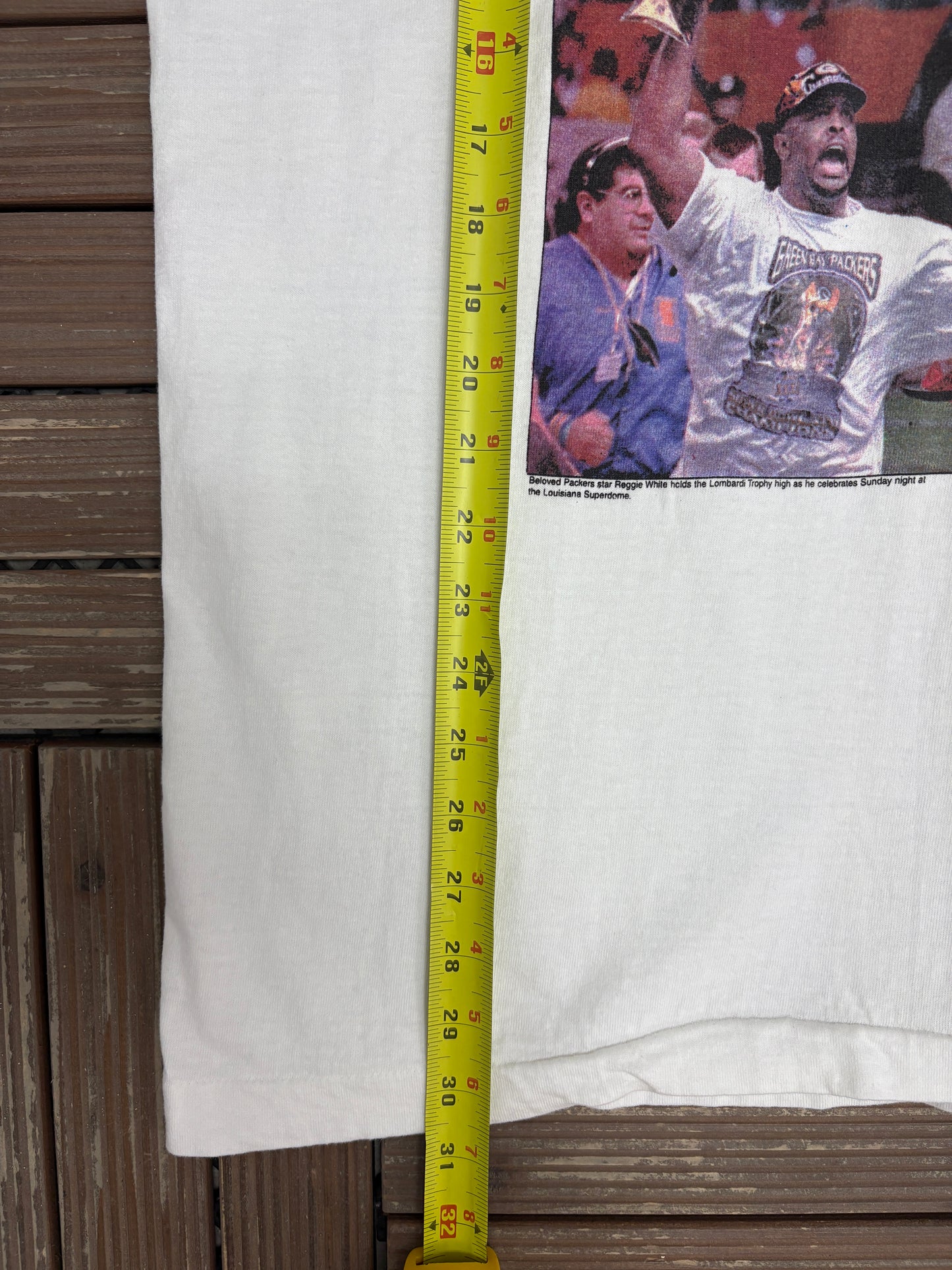 Green Bay Packers Super Bowl XXXI Champions! Graphic Tee | Size X-Large | Vintage 1990s NFL Football White T-Shirt |
