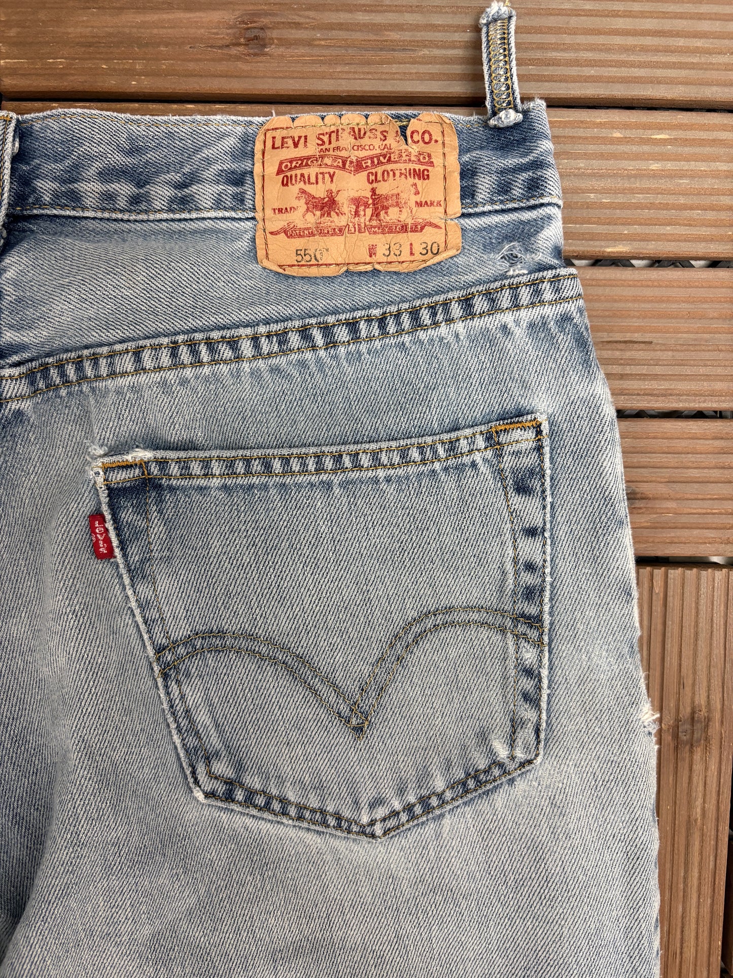 Levi Strauss & Co 550 Relaxed Fit Blue Denim Jeans | Size 33 x 30 | Vintage 2000s Levi's Light Blue Jeans |
