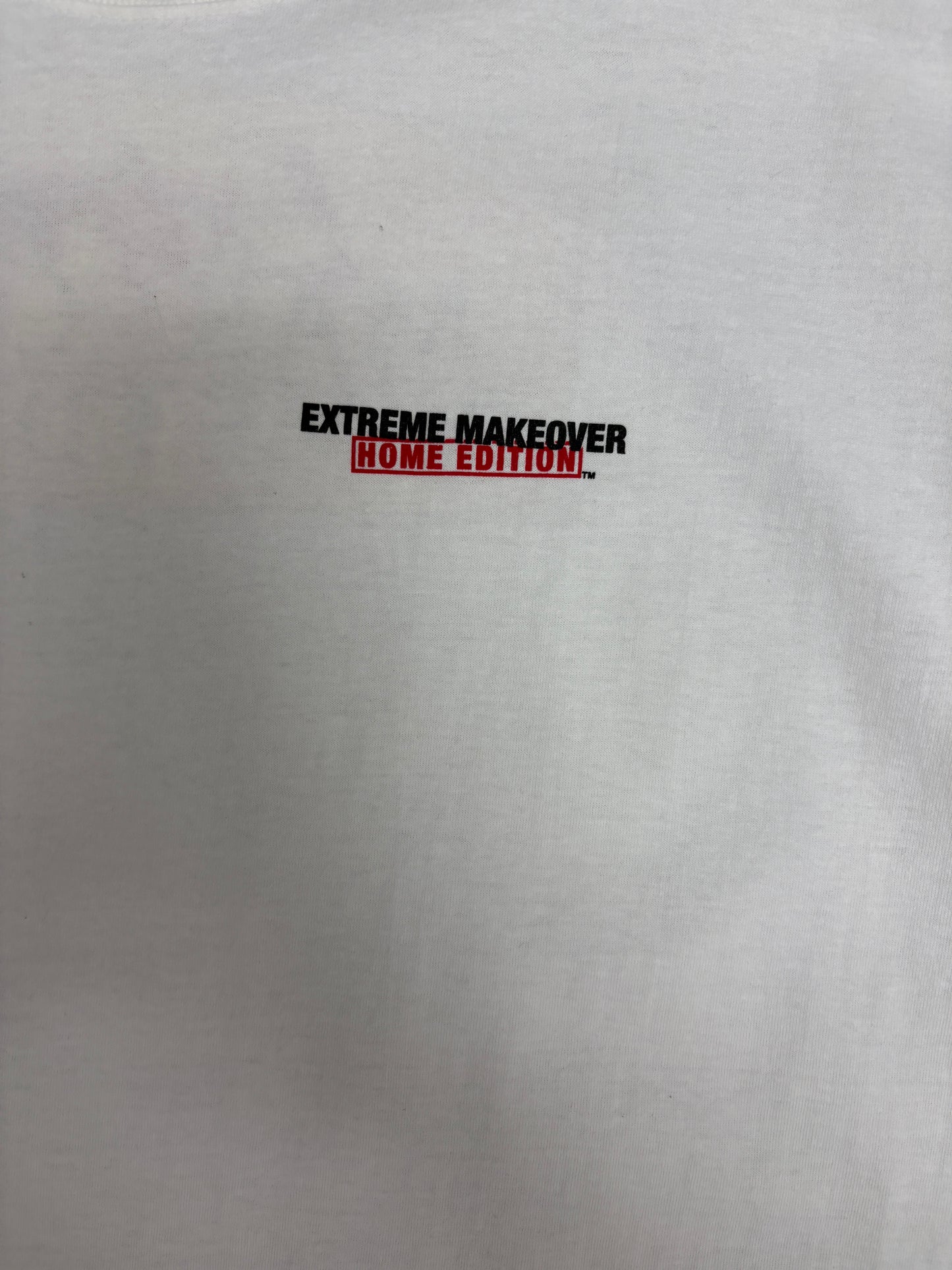 Extreme Makeover: Home Edition Graphic Tee | Size Large | Vintage 2000s Television Promotional White T-Shirt |