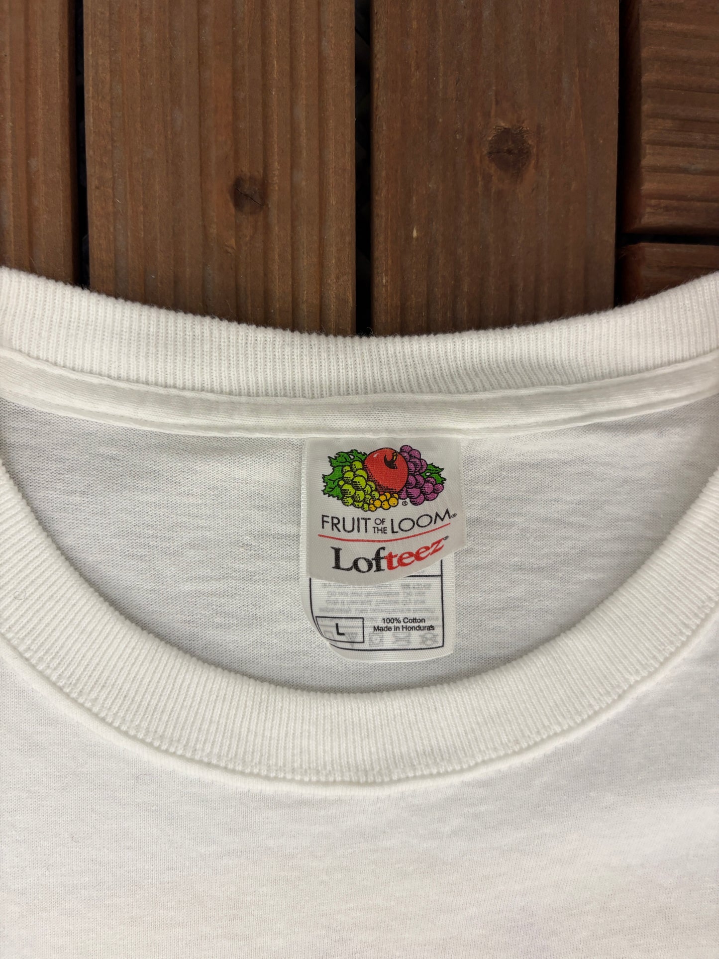 Extreme Makeover: Home Edition Graphic Tee | Size Large | Vintage 2000s Television Promotional White T-Shirt |
