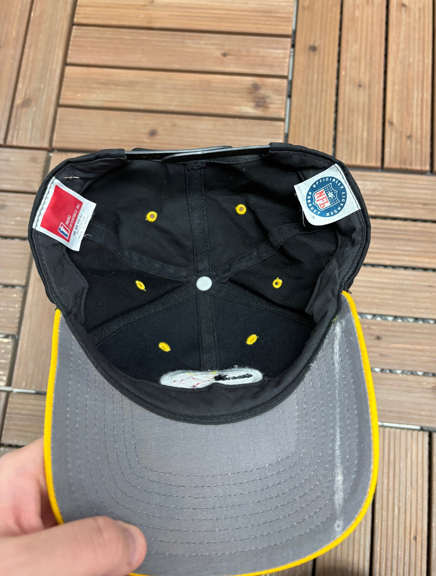 Pittsburgh Steelers Embroidered Graphic Hat | Snap Back | Vintage 2000s NFL Football Black Cap |