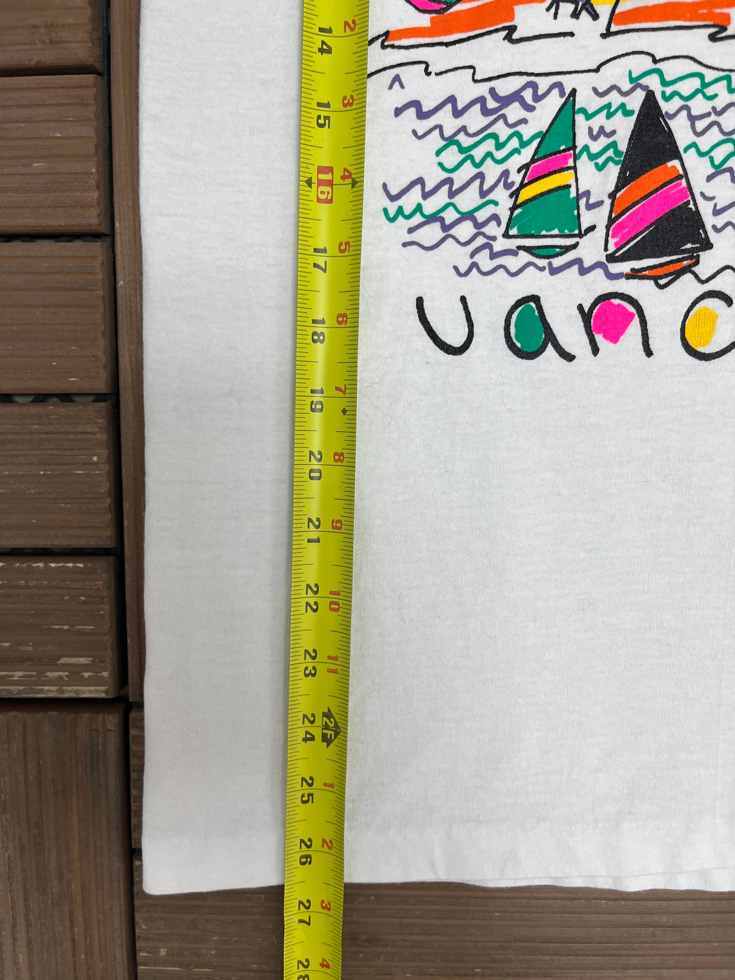 A Day In The Life Of Vancouver Graphic Tee | Size Medium | Vintage 1990s Tourist White T-Shirt |