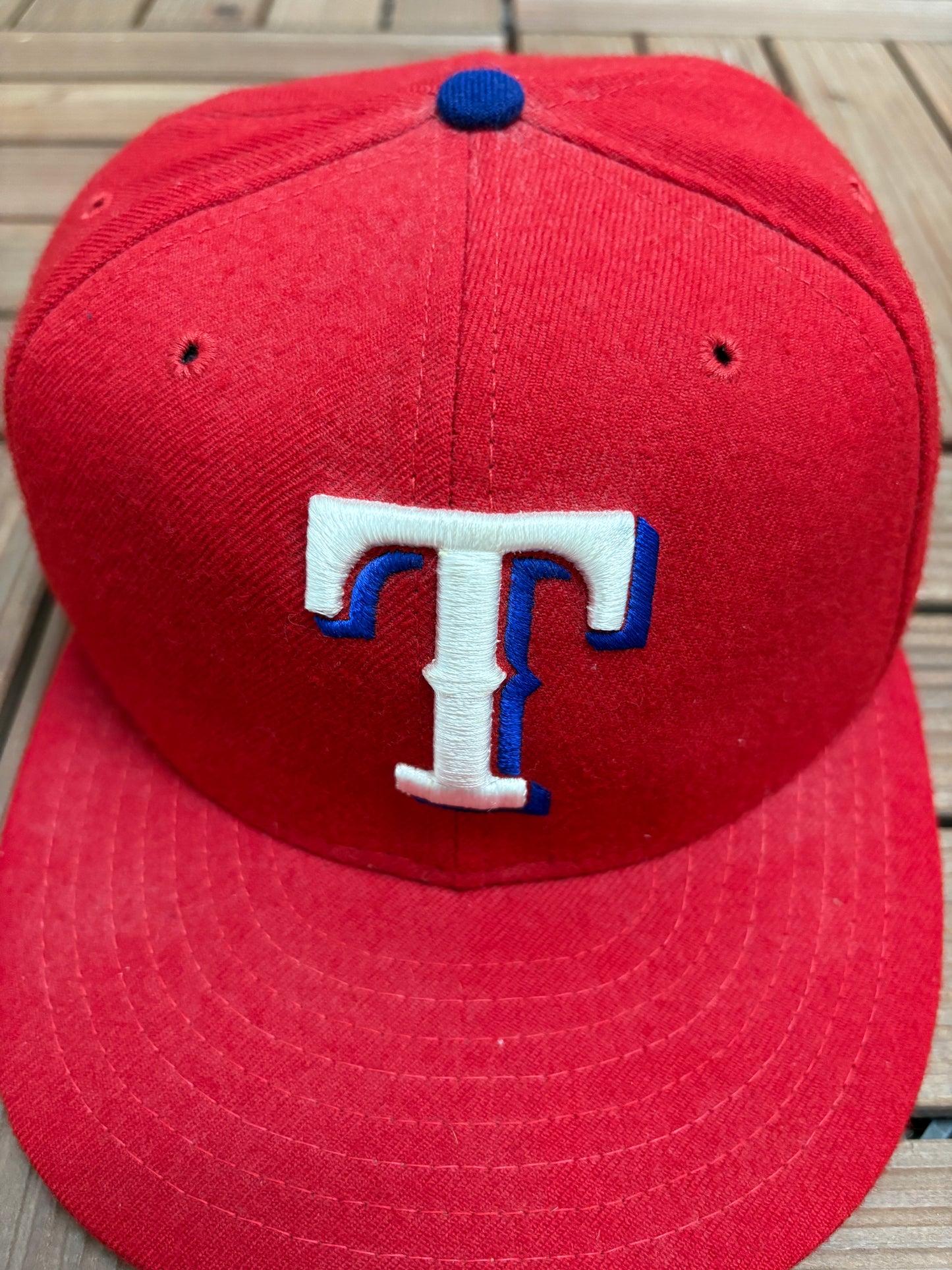 Texas Rangers Embroidered Graphic Hat | Size 7 1/4 | Vintage 1990s Wool MLB Baseball Red Cap |