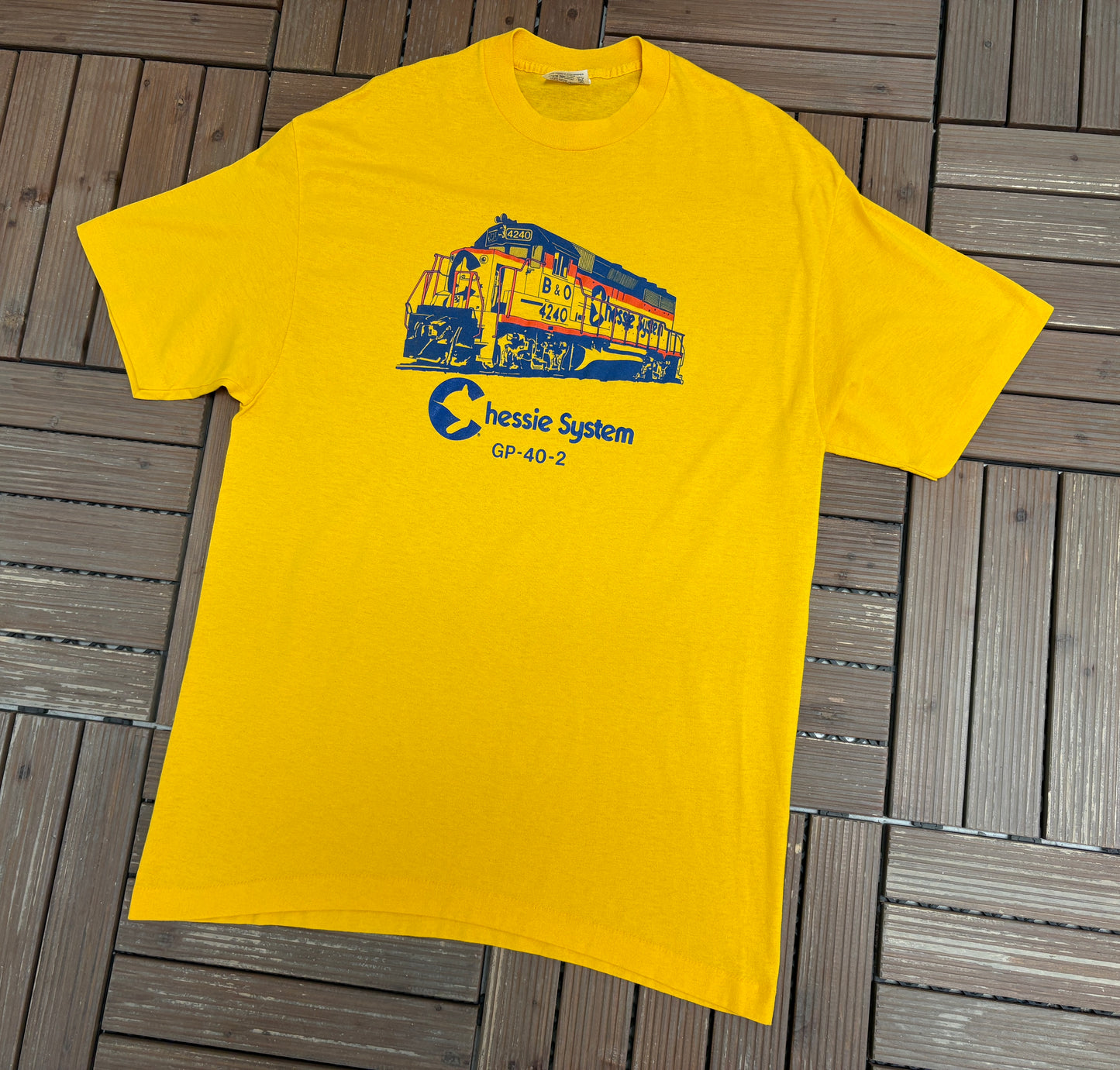 Chessie System GP-40-2 Graphic Tee | Size XX-Large | Vintage 1990s Promotional Yellow T-Shirt |
