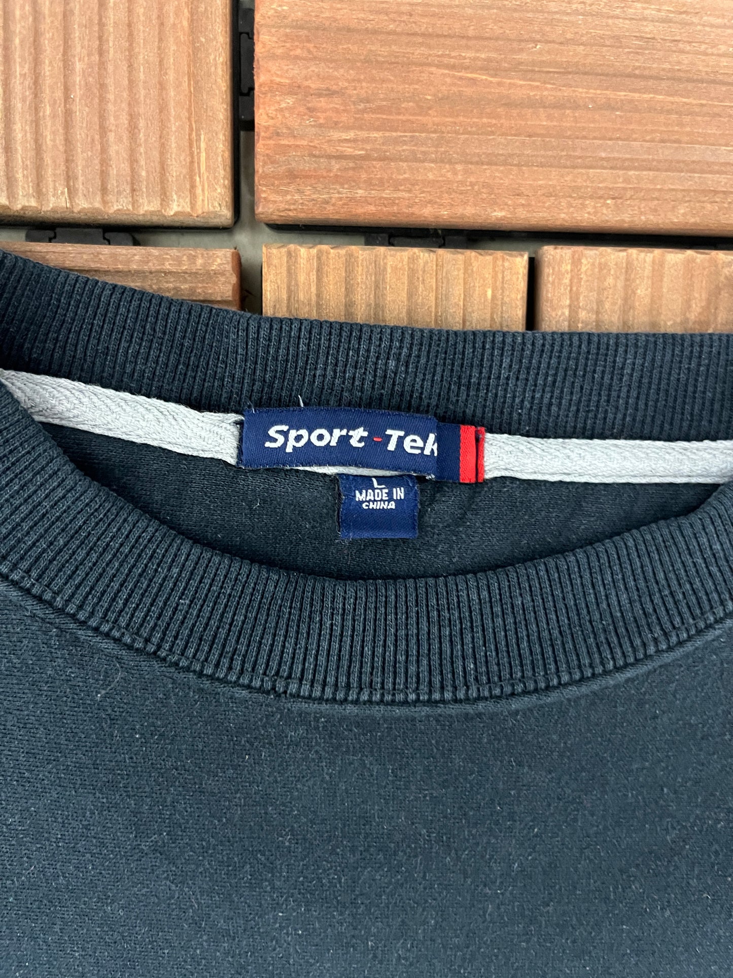 Coca-Cola Embroidered Graphic Crewneck | Size Large | Vintage 1990s Promotional Black Sweater |