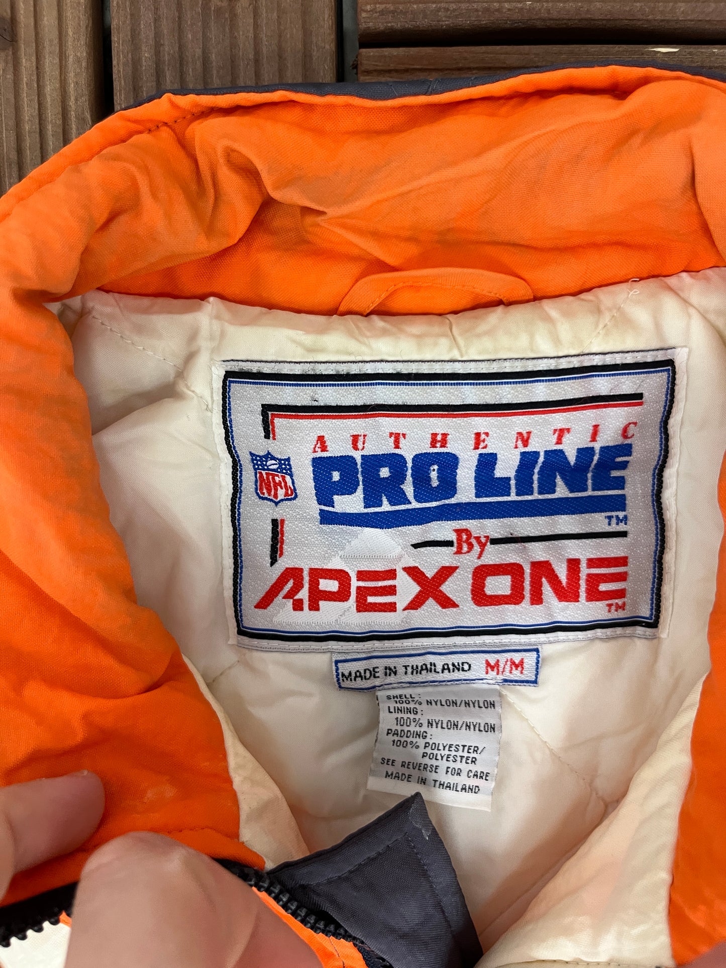 Chicago Bears Puffer Jacket | Size Medium | Vintage 1990s NFL Football Pro Line Apex One Jacket |