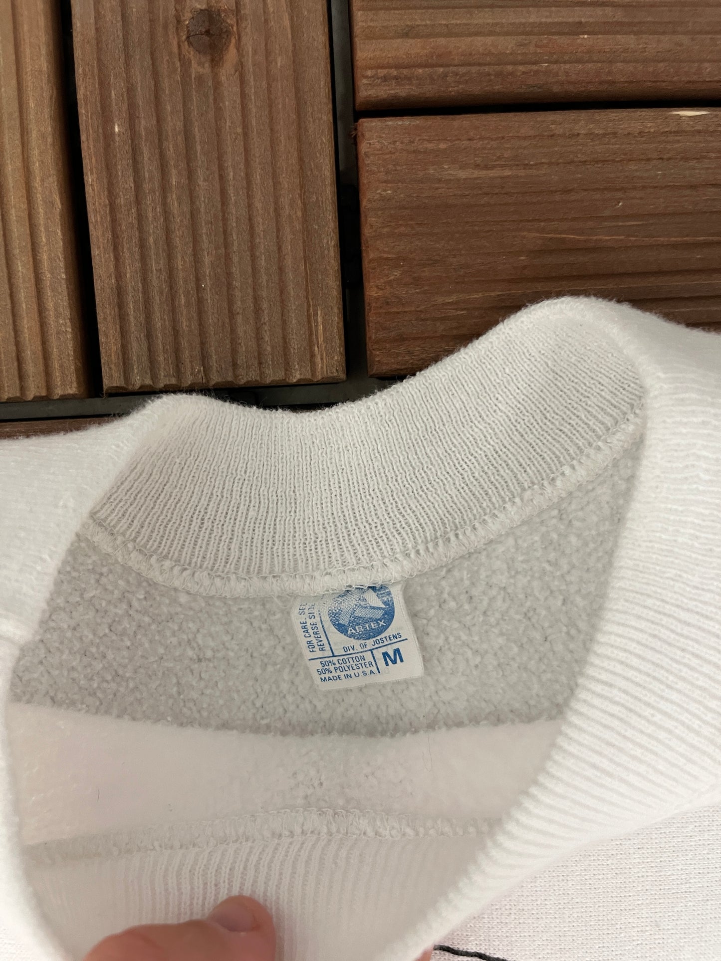 United States Army Graphic Crewneck | Size Medium | Vintage 1990s Made in USA White Sweater |