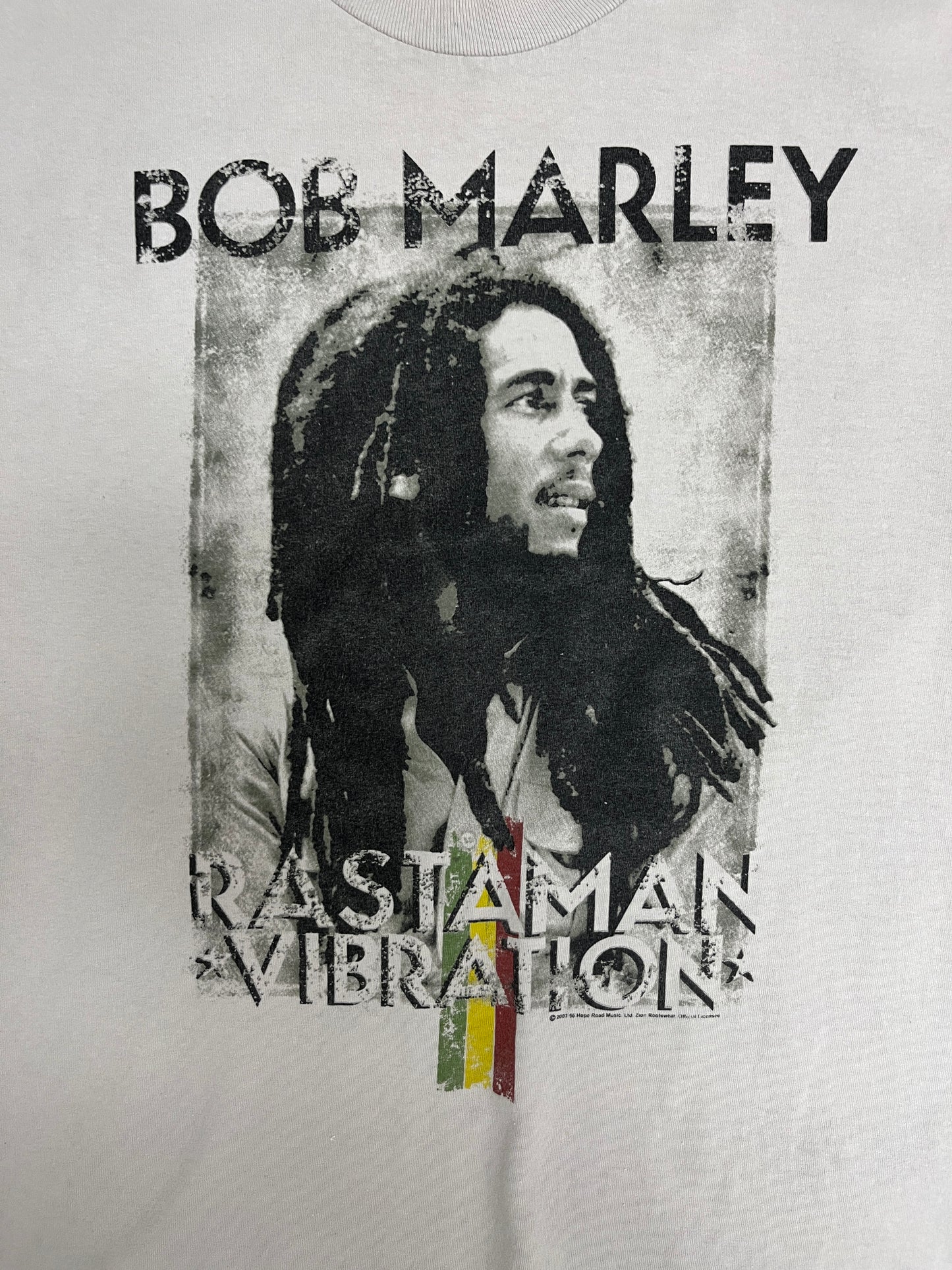 Bob Marley Rastaman Vibration Graphic Tee | Size Large | Vintage 2000s Promotional Reggae Music Beige T-Shirt |