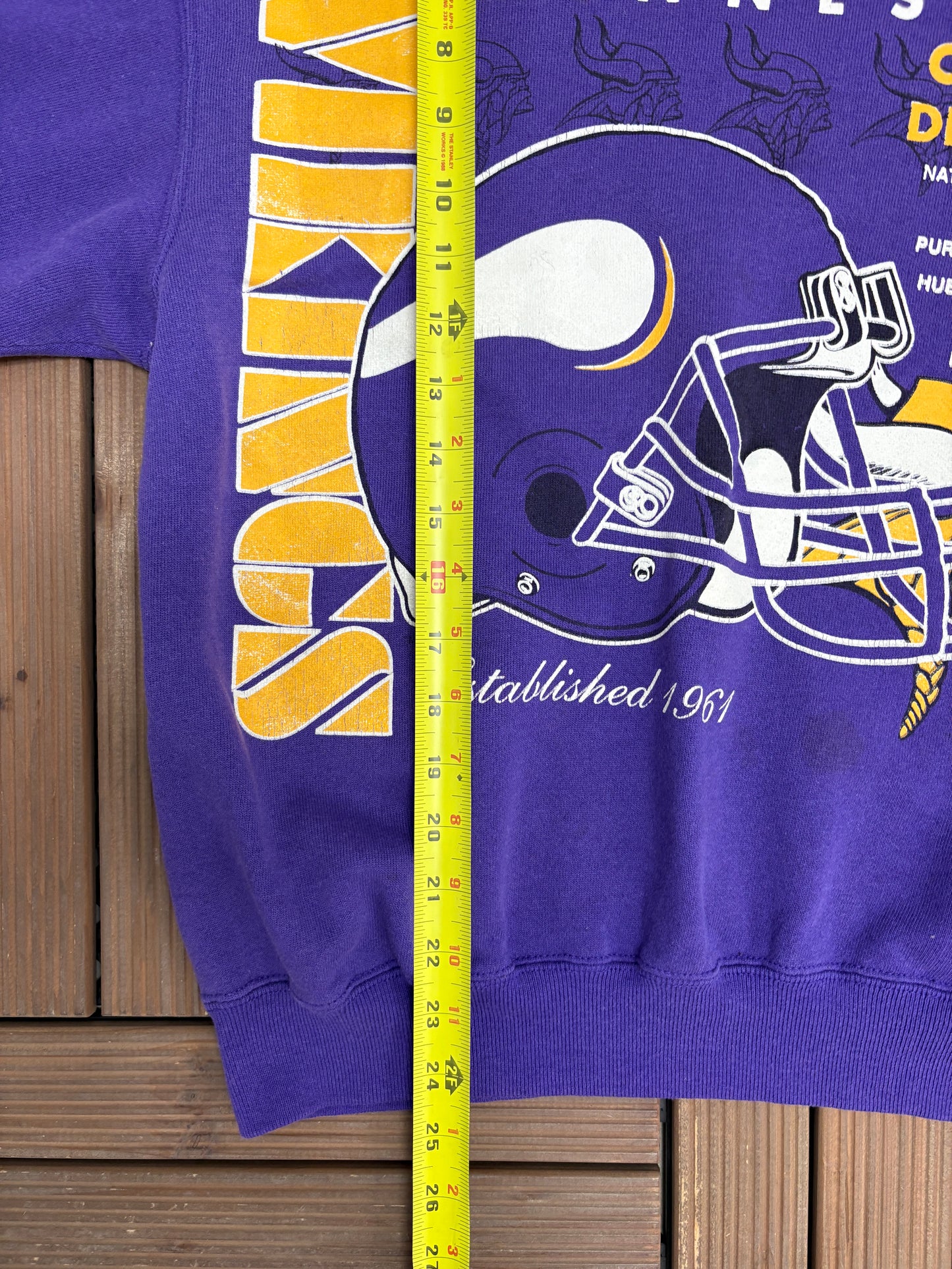 Minnesota Vikings Graphic Crewneck | Size Large | Vintage 1990s NFL Football Purple Sweater |