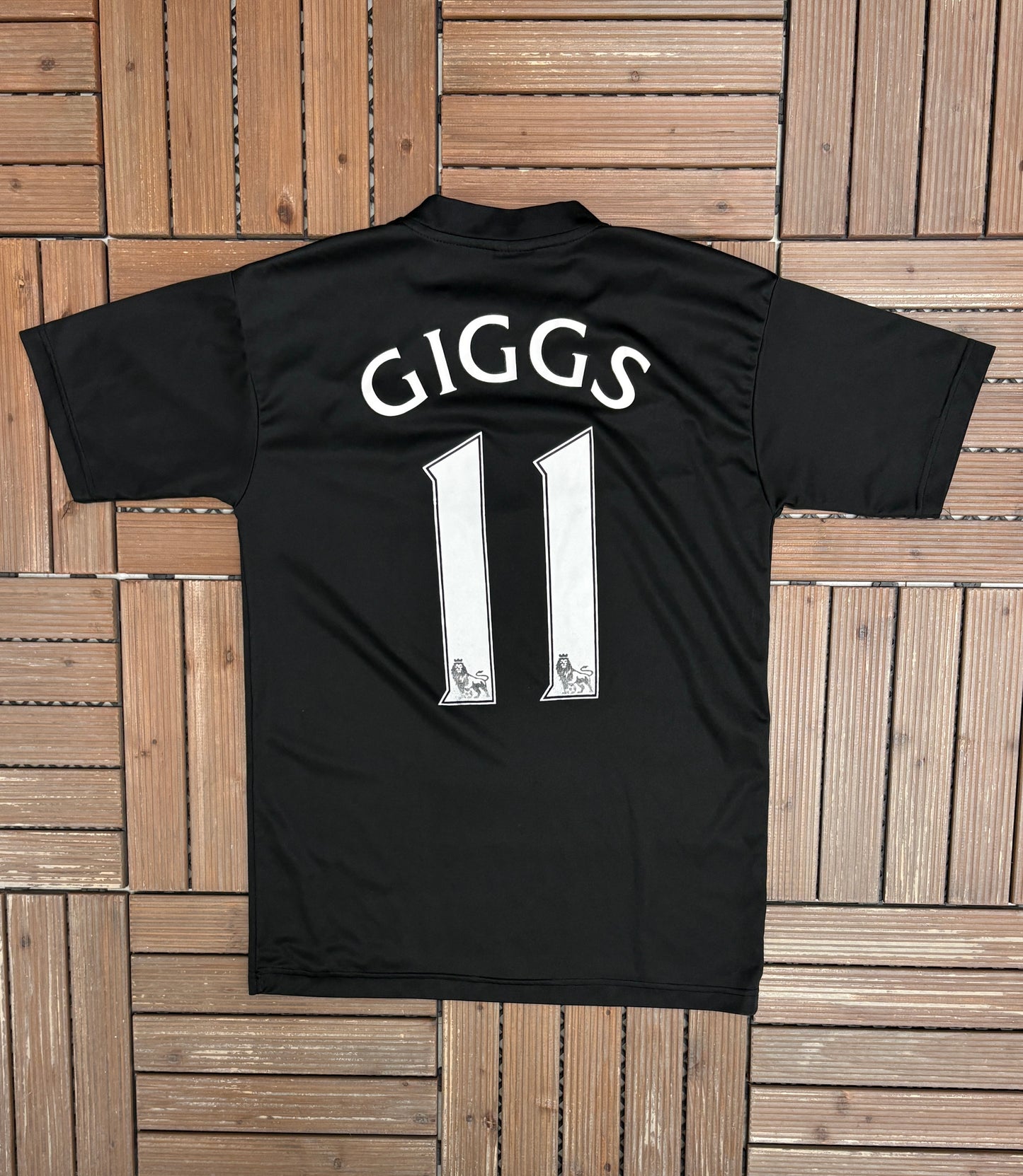 Manchester United Ryan Giggs 2010 Third Kit | Size Large | Vintage 2000s EPL Soccer Black Jersey |