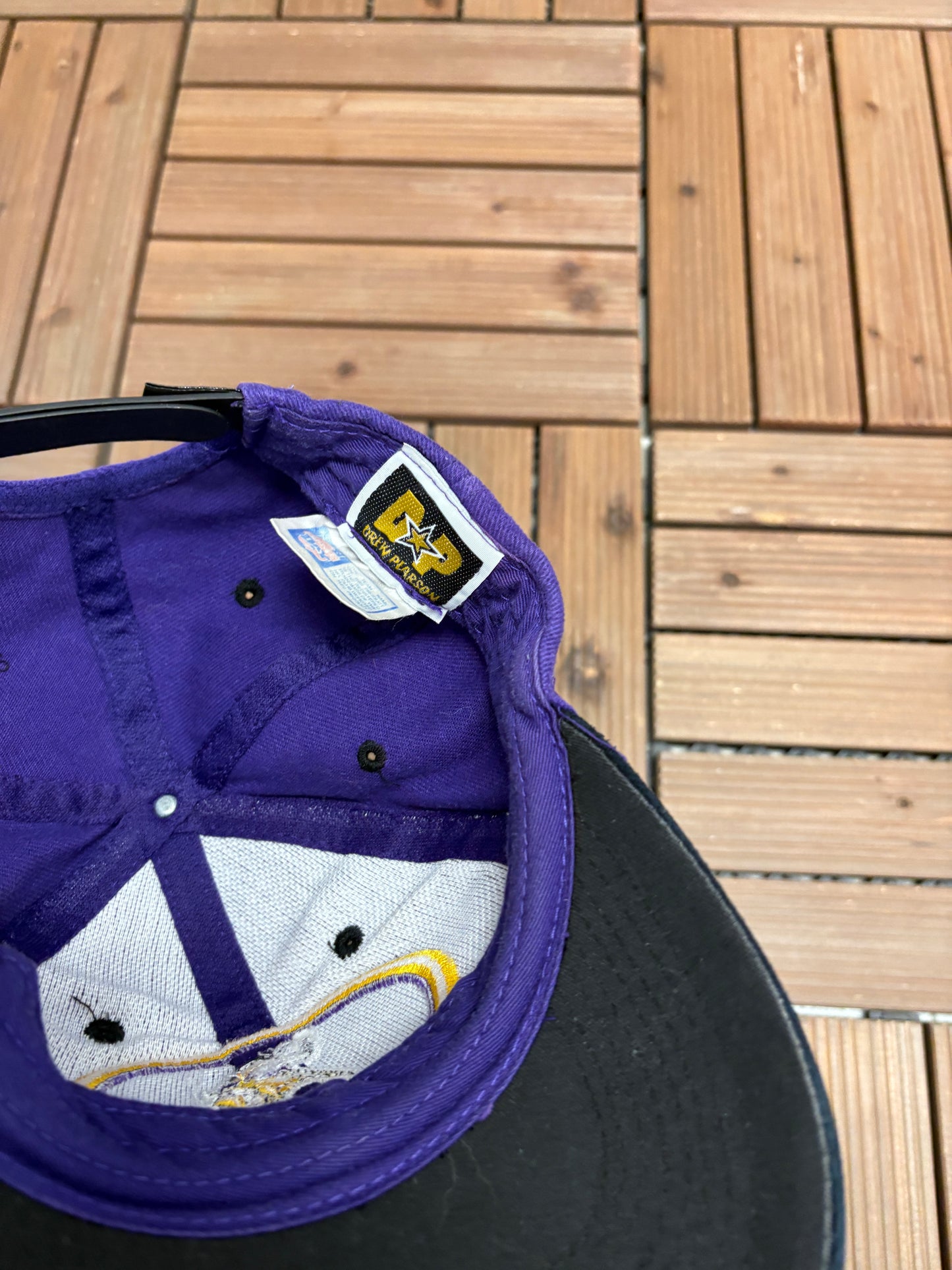 Minnesota Vikings Graphic Hat | Snap Back | Vintage 1990s NFL Football Purple Cap |