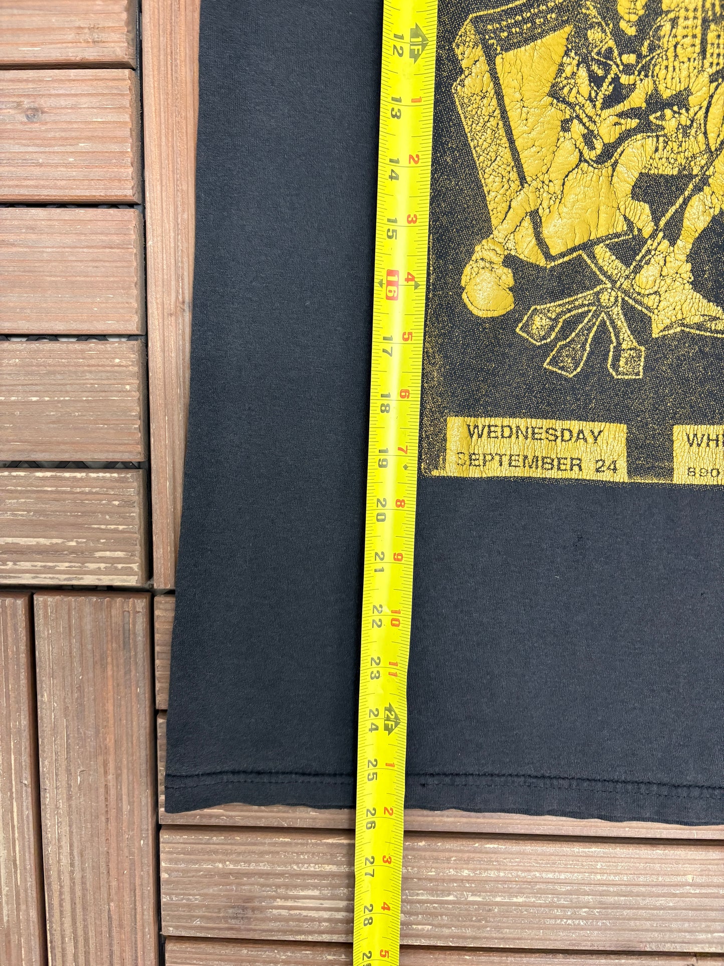 Ramones With Special Guest Chardon Square Graphic Tee | Size Medium | Vintage 2000s Punk Rock Band Black T-Shirt |