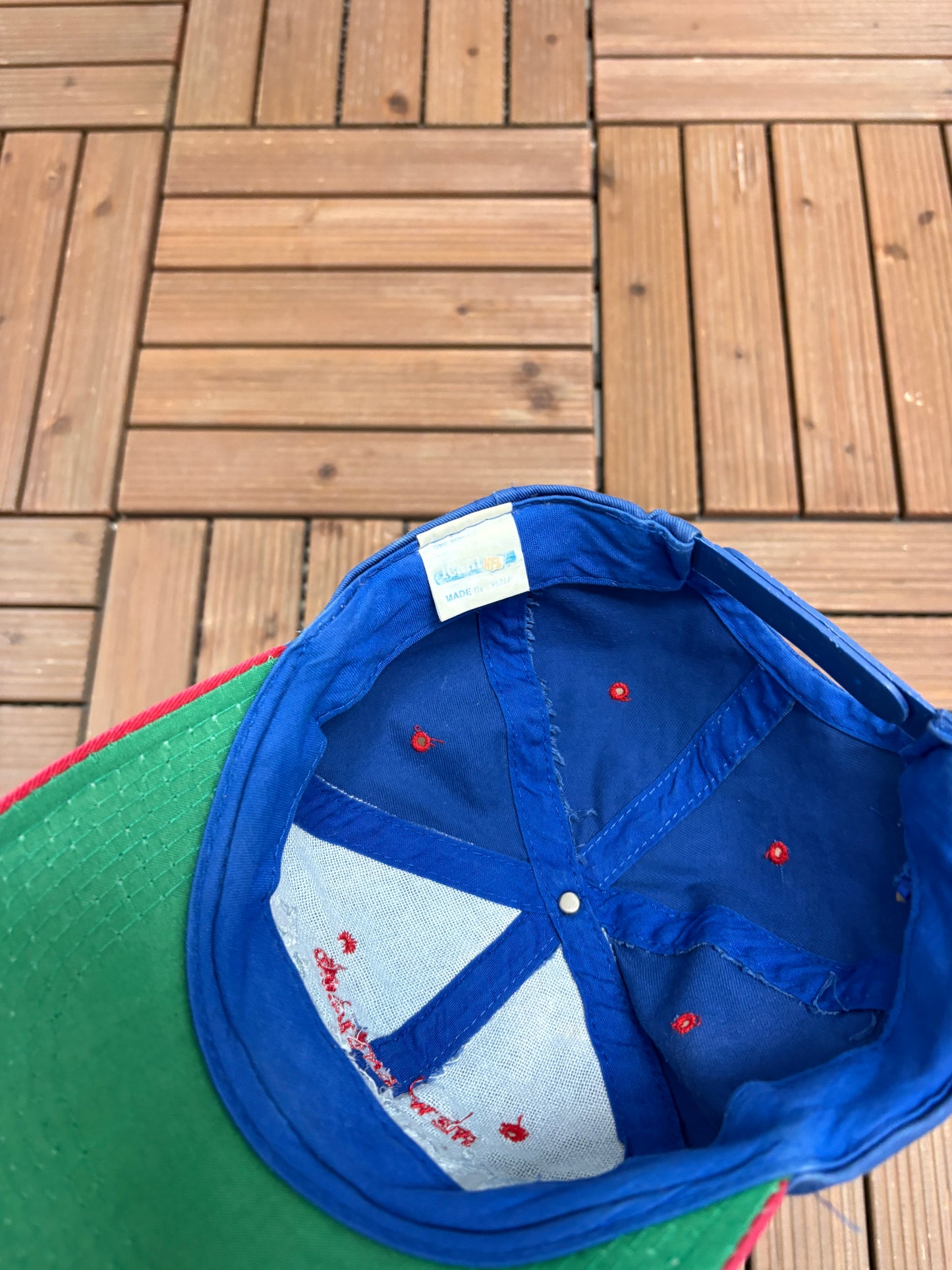 New England Patriots Embroidered Graphic Hat | Snap Back | Vintage 1990s NFL Football Blue Hat |