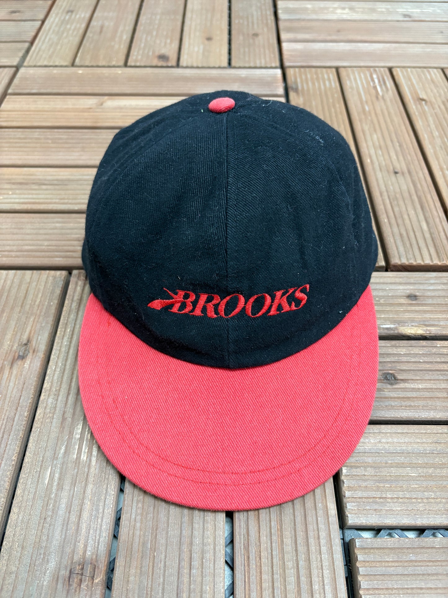 Brooks Embroidered Graphic Hat | Leather Tuck Strap | Vintage 2000s Branded Black Cap |