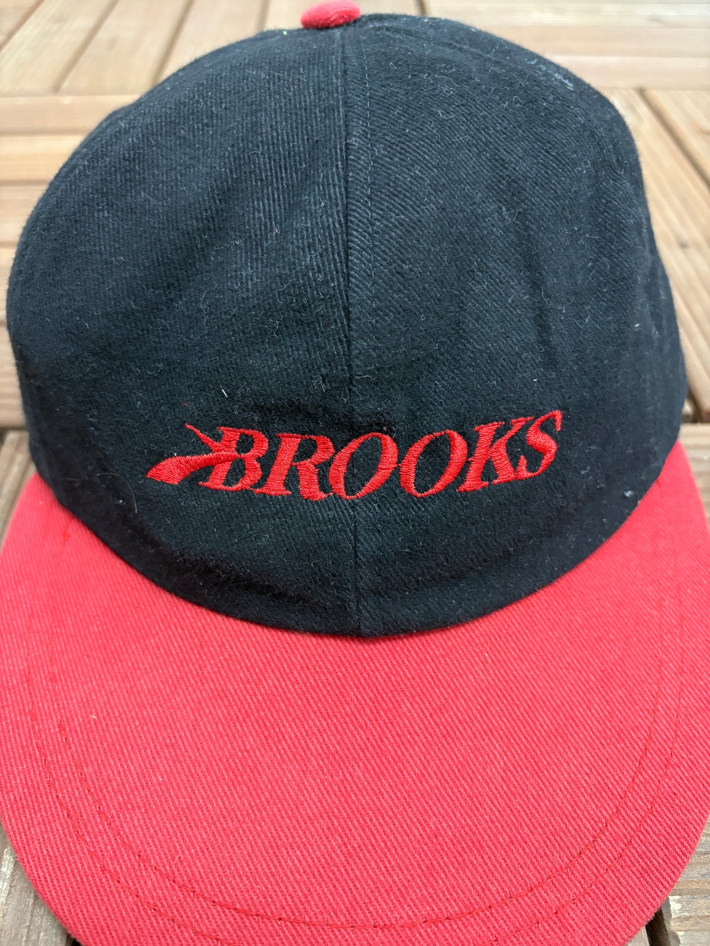 Brooks Embroidered Graphic Hat | Leather Tuck Strap | Vintage 2000s Branded Black Cap |