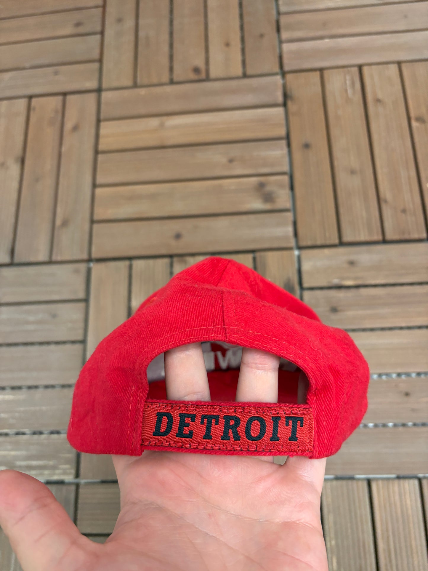 Detroit Red Wings Embroidered Graphic Hat | Strap Back | Vintage 1990s Logo 7 NHL Hockey Red Cap |
