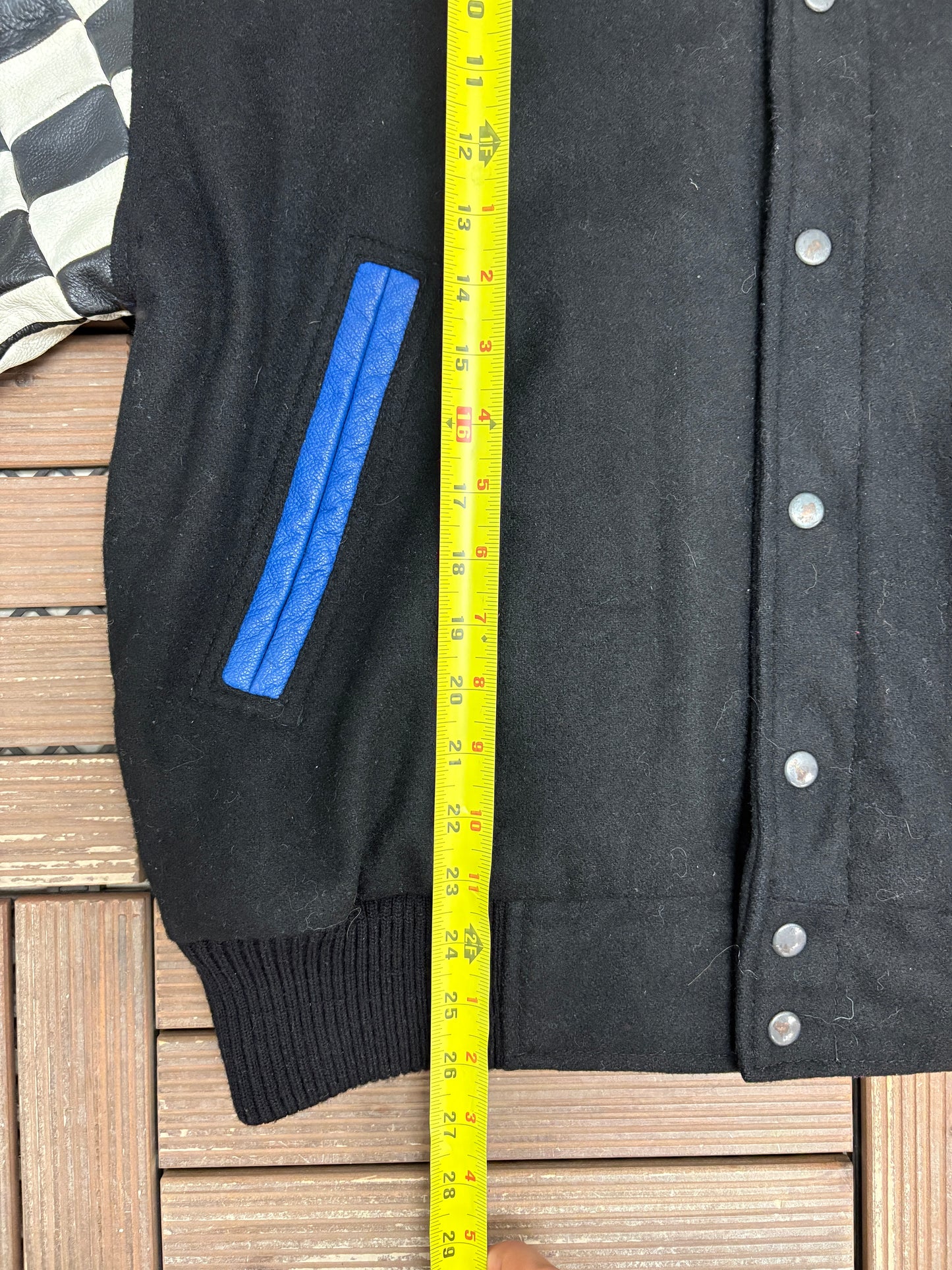 Springfield Falcons Graphic Jacket | Size Large | Vintage 2000s AHL Hockey Black Jacket |