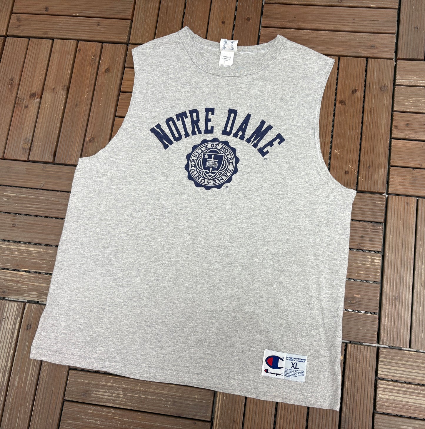 Notre Dame Fighting Irish Graphic Tee | Size X-Large | Vintage 1990s Champion Grey Tank Top |