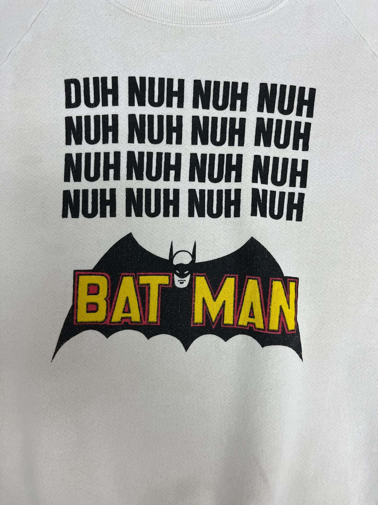 Batman Duh Nuh Nuh Nuh Graphic Crewneck | Size X-Large | Vintage 1980s DC Comics Promotional White Sweater |