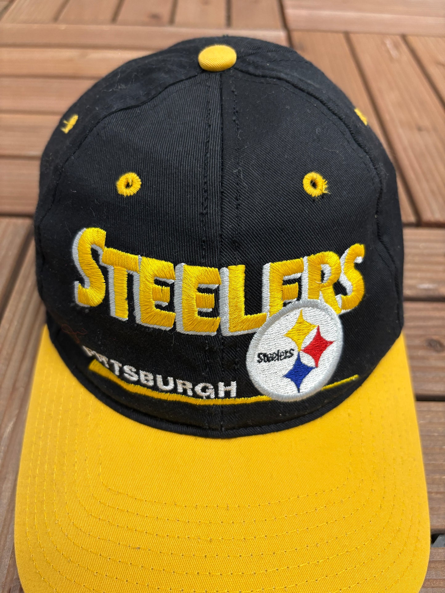 Pittsburgh Steelers Embroidered Graphic Hat | Snap Back | Vintage 2000s NFL Football Black Cap |