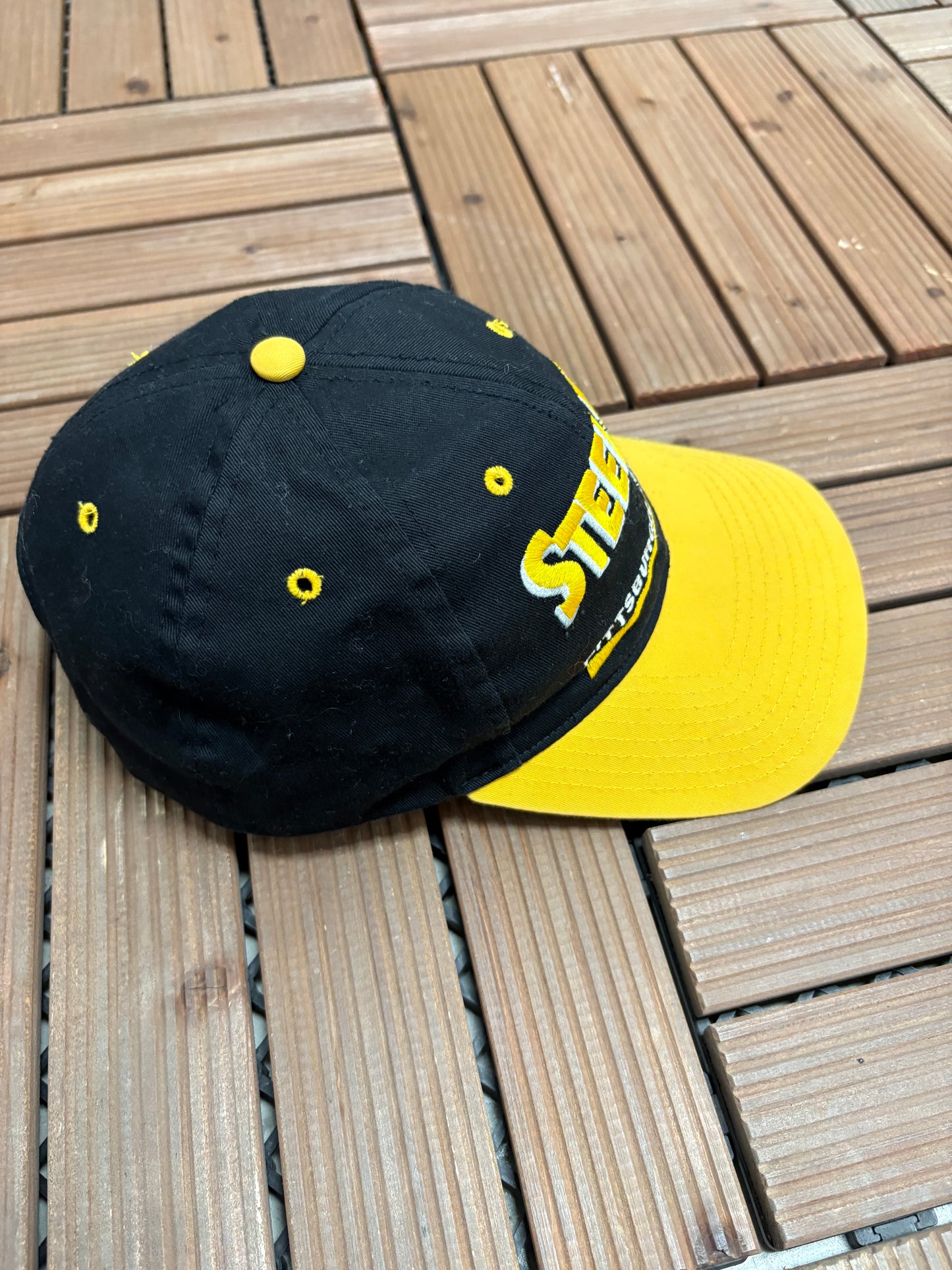 Pittsburgh Steelers Embroidered Graphic Hat | Snap Back | Vintage 2000s NFL Football Black Cap |