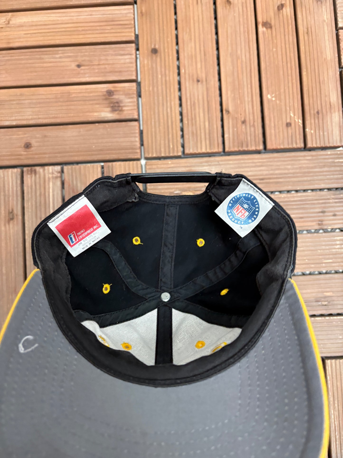 Pittsburgh Steelers Embroidered Graphic Hat | Snap Back | Vintage 2000s NFL Football Black Cap |