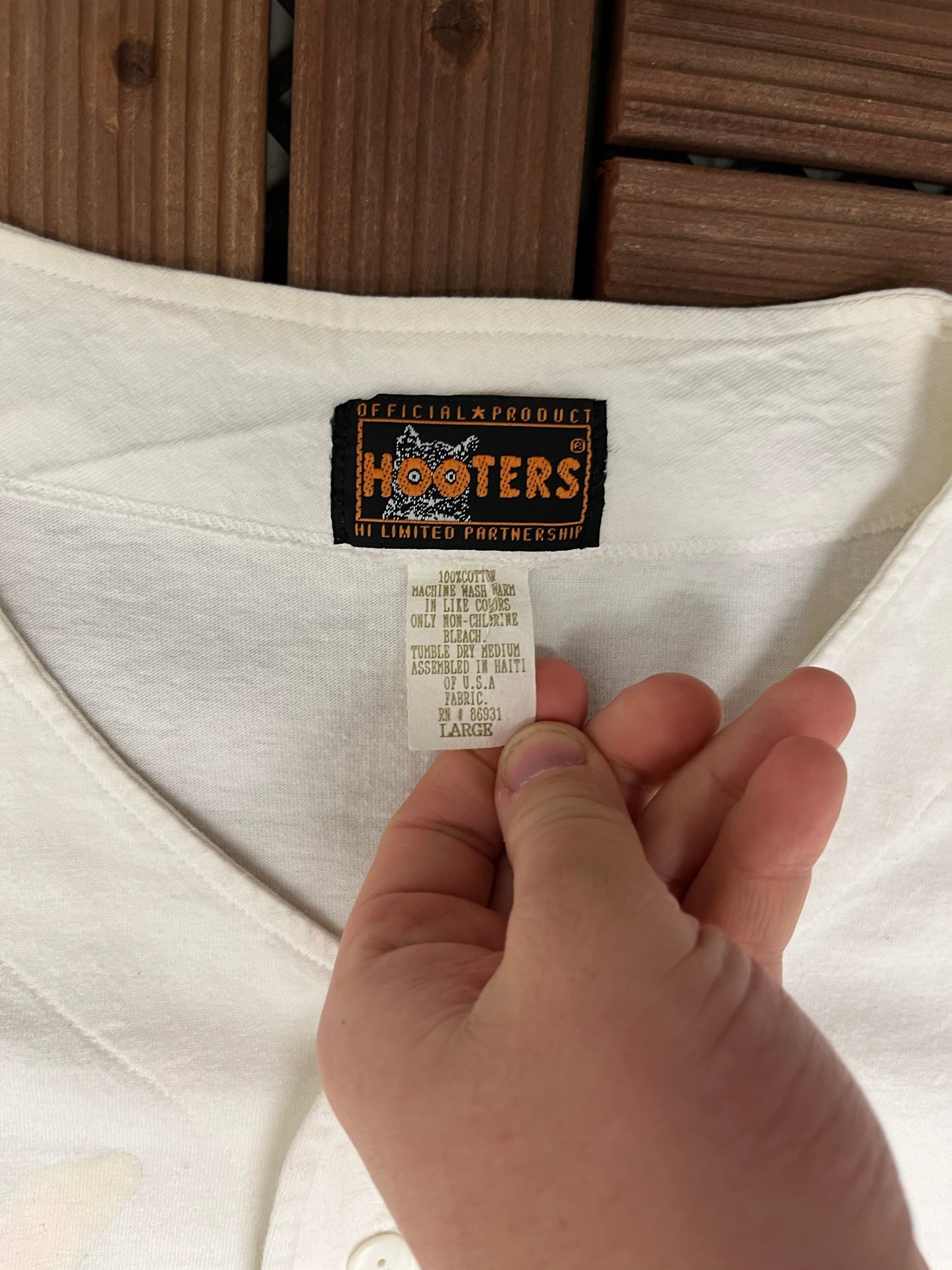 Hooters Baseball Graphic Jersey | Size Large | Vintage 1990s White Promotional Jersey |