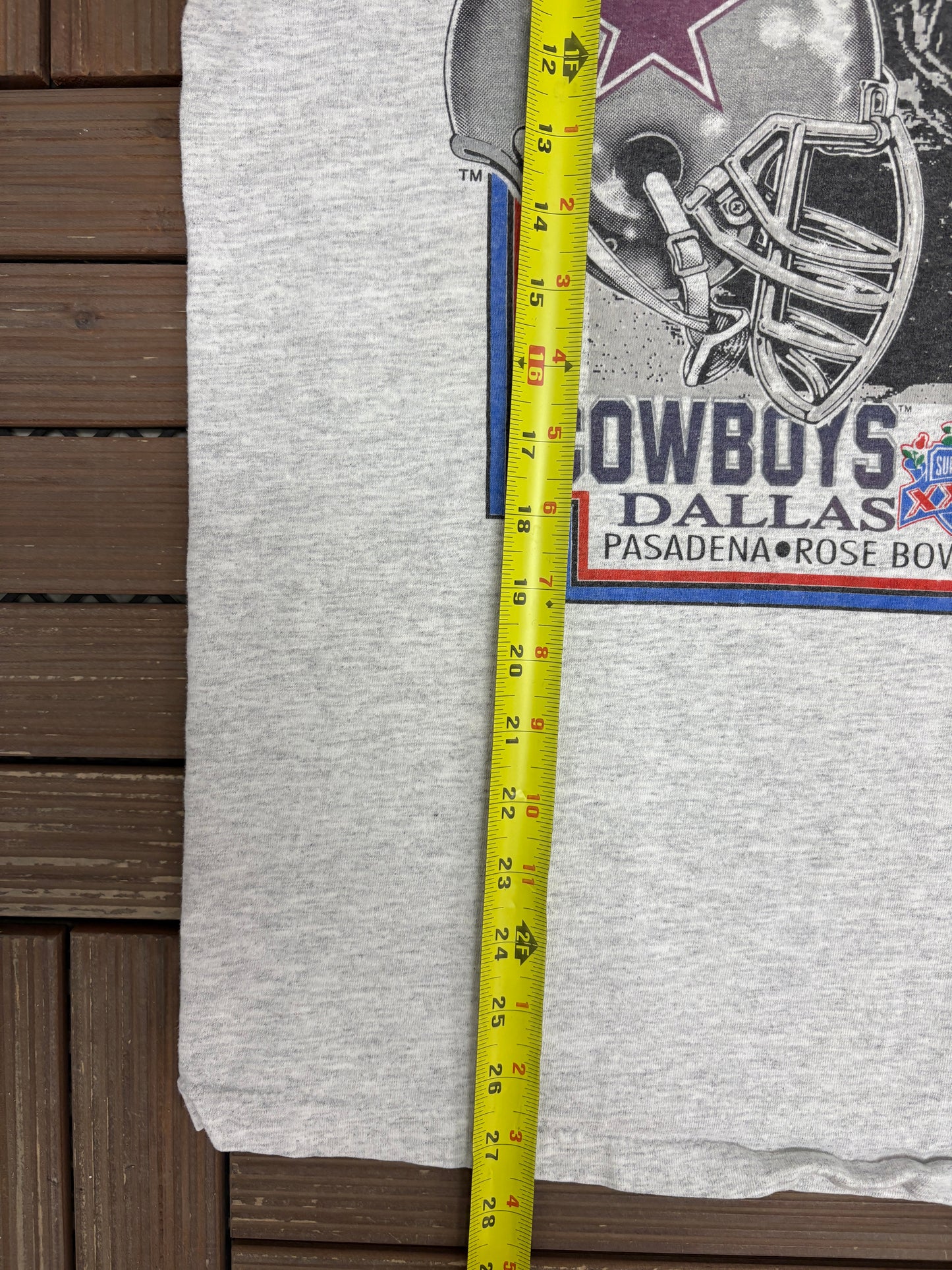Dallas Cowboys vs. Buffalo Bills Super Bowl XXVII Graphic Tee | Size X-Large | Vintage 1990s NFL Football Grey T-Shirt |