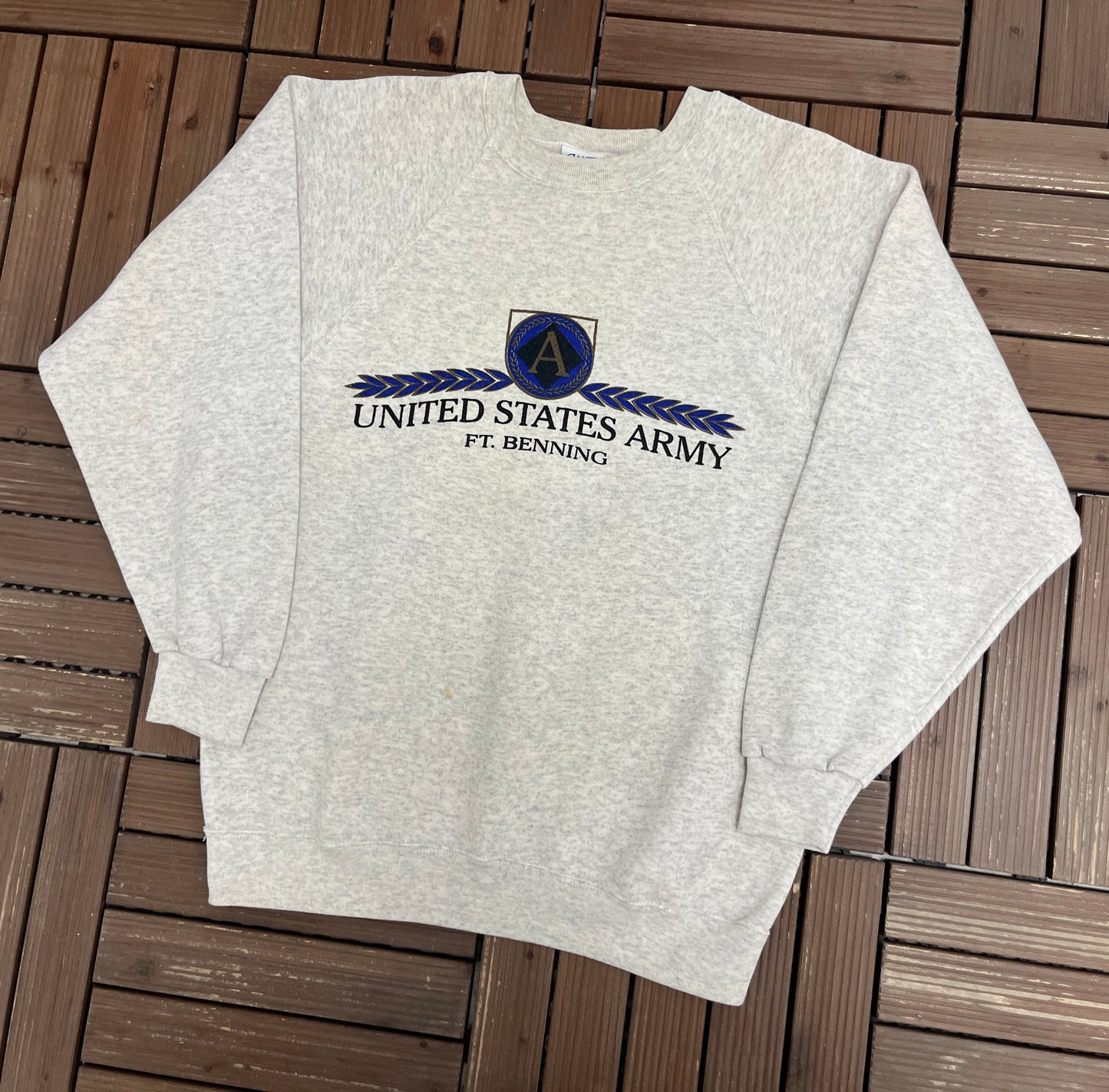 United States Army Ft. Benning Graphic Crewneck | Size Large | Vintage 1990s Made in USA Grey Sweater |