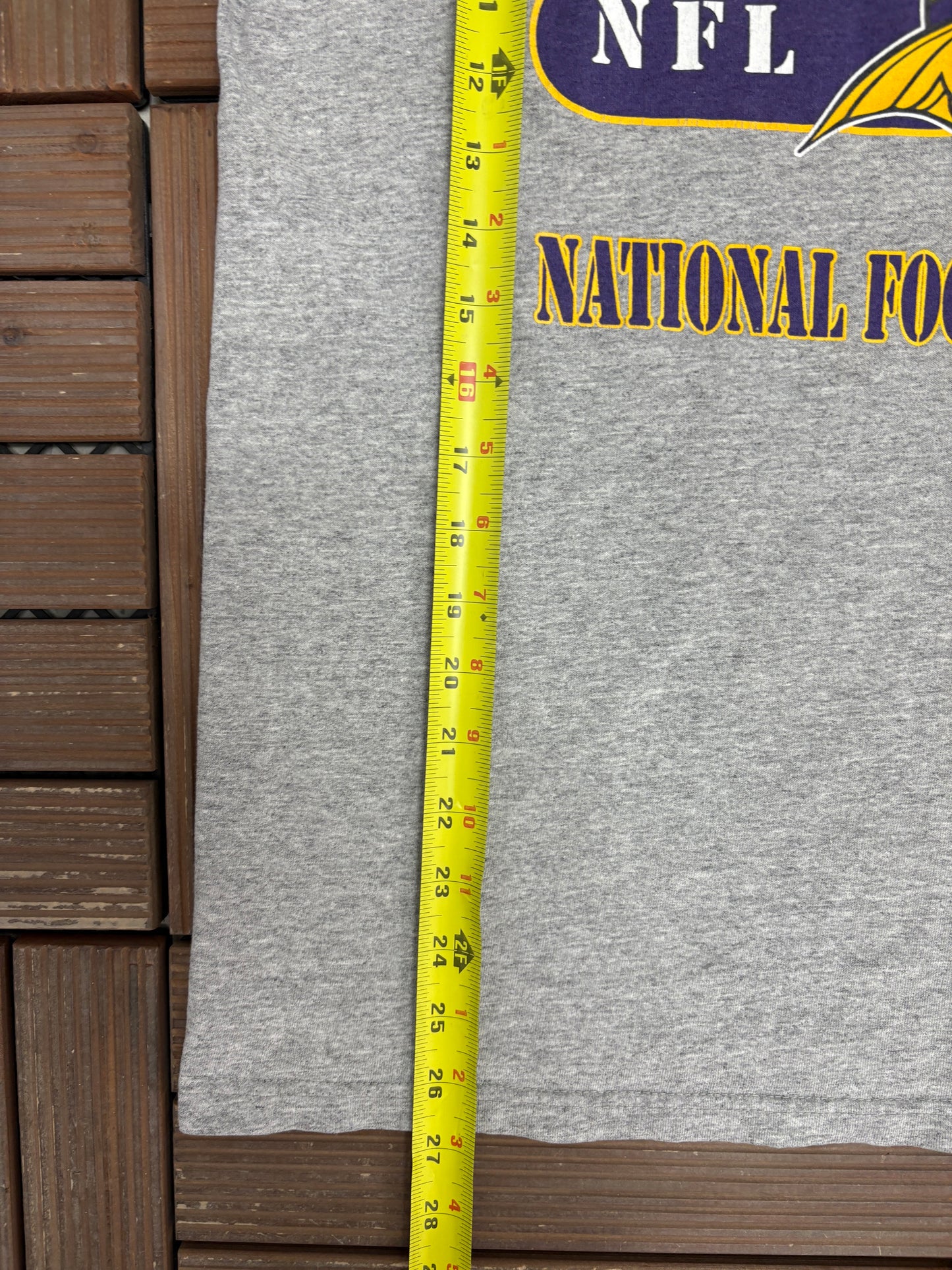 Minnesota Vikings Cris Carter Graphic Tee | Size Large | Vintage 1990s NFL Football Grey T-Shirt |