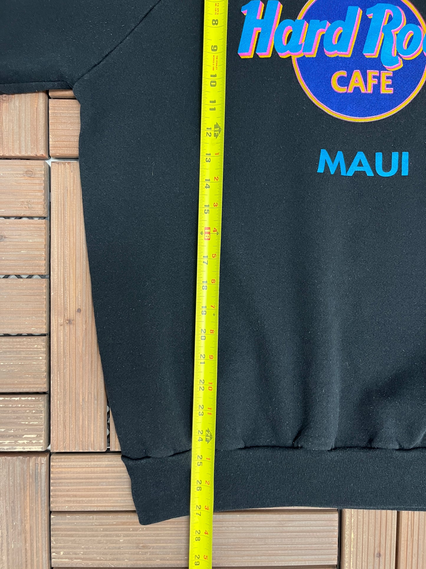 Hard Rock Cafe Maui Graphic Crewneck | Size X-Large | Vintage 1980s Promotional Black Sweater |