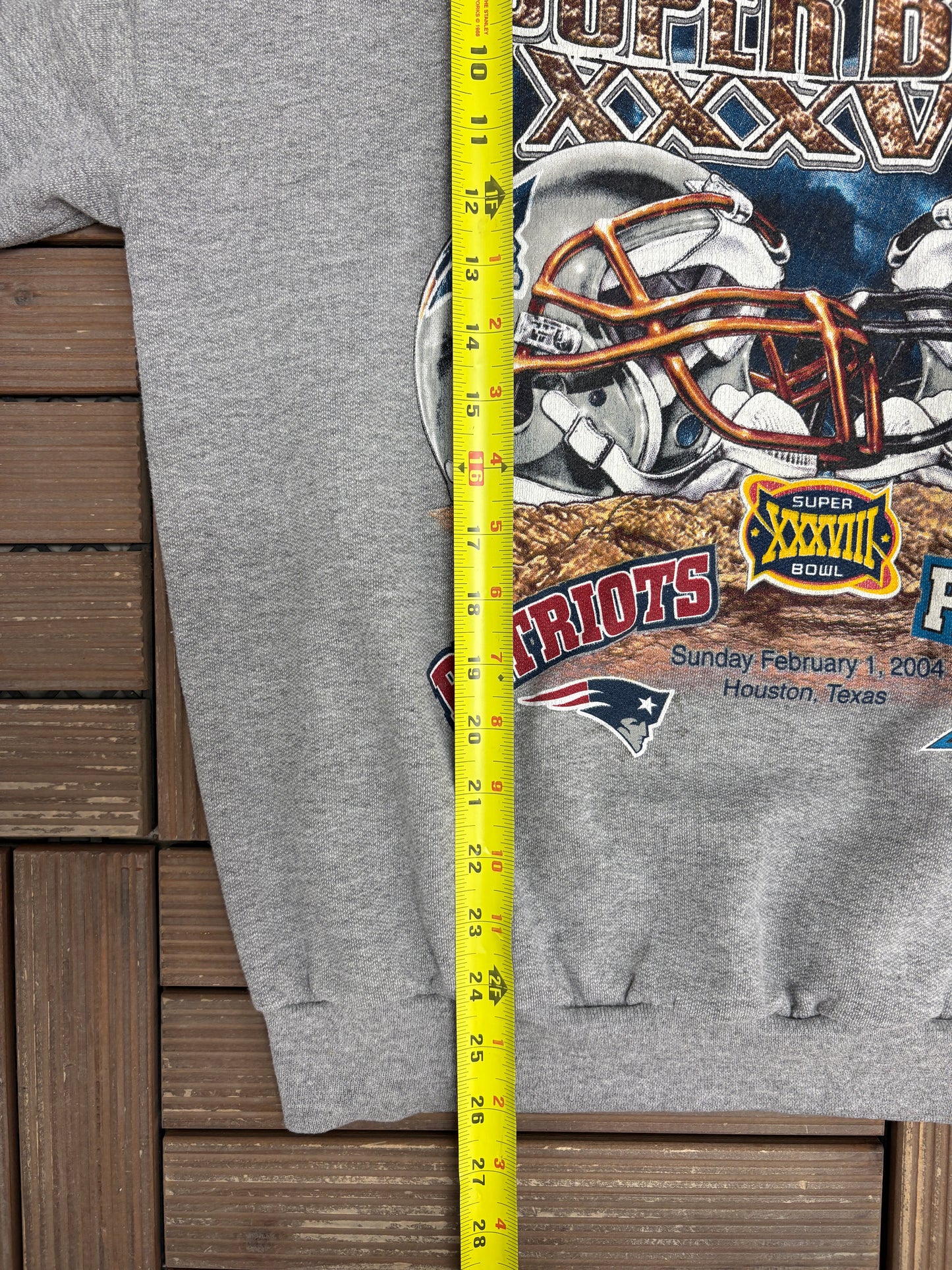 New England Patriots vs Carolina Panthers Super Bowl Graphic Crewneck | Size Large | Vintage 2000s NFL Football Grey Sweater |