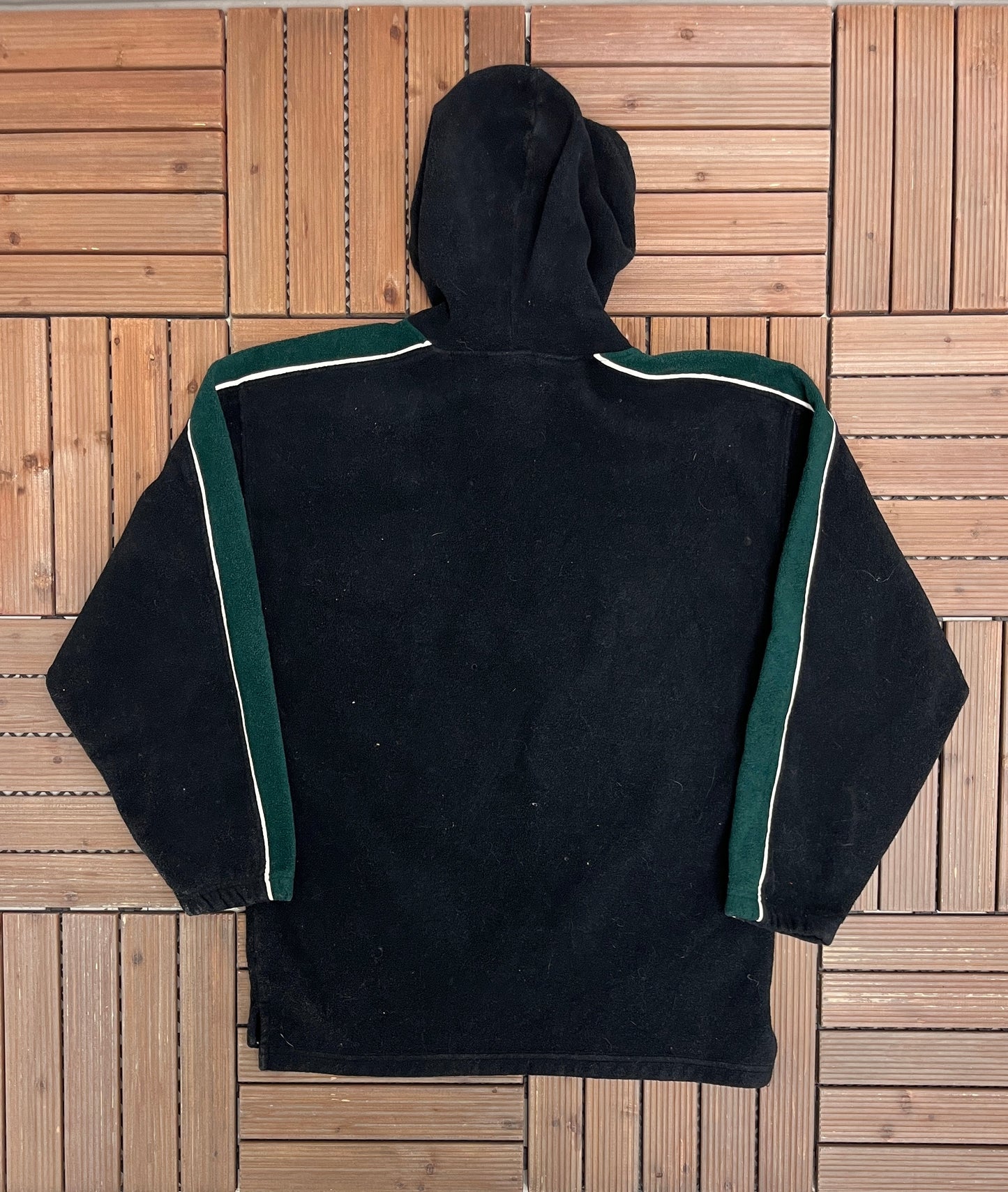 FILA Stitched Graphic Fleece Sweater | Size Large | Vintage 2000s Branded Black Sweater |