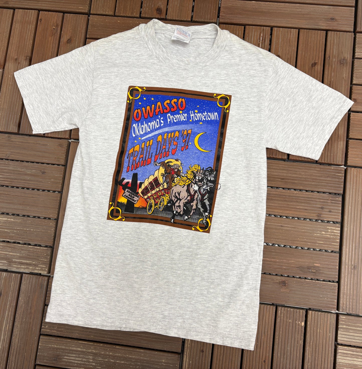 Owasso, Oklahoma Trail Days '97 Graphic Tee | Size Small | Vintage 2000s Promotional Grey T-Shirt |
