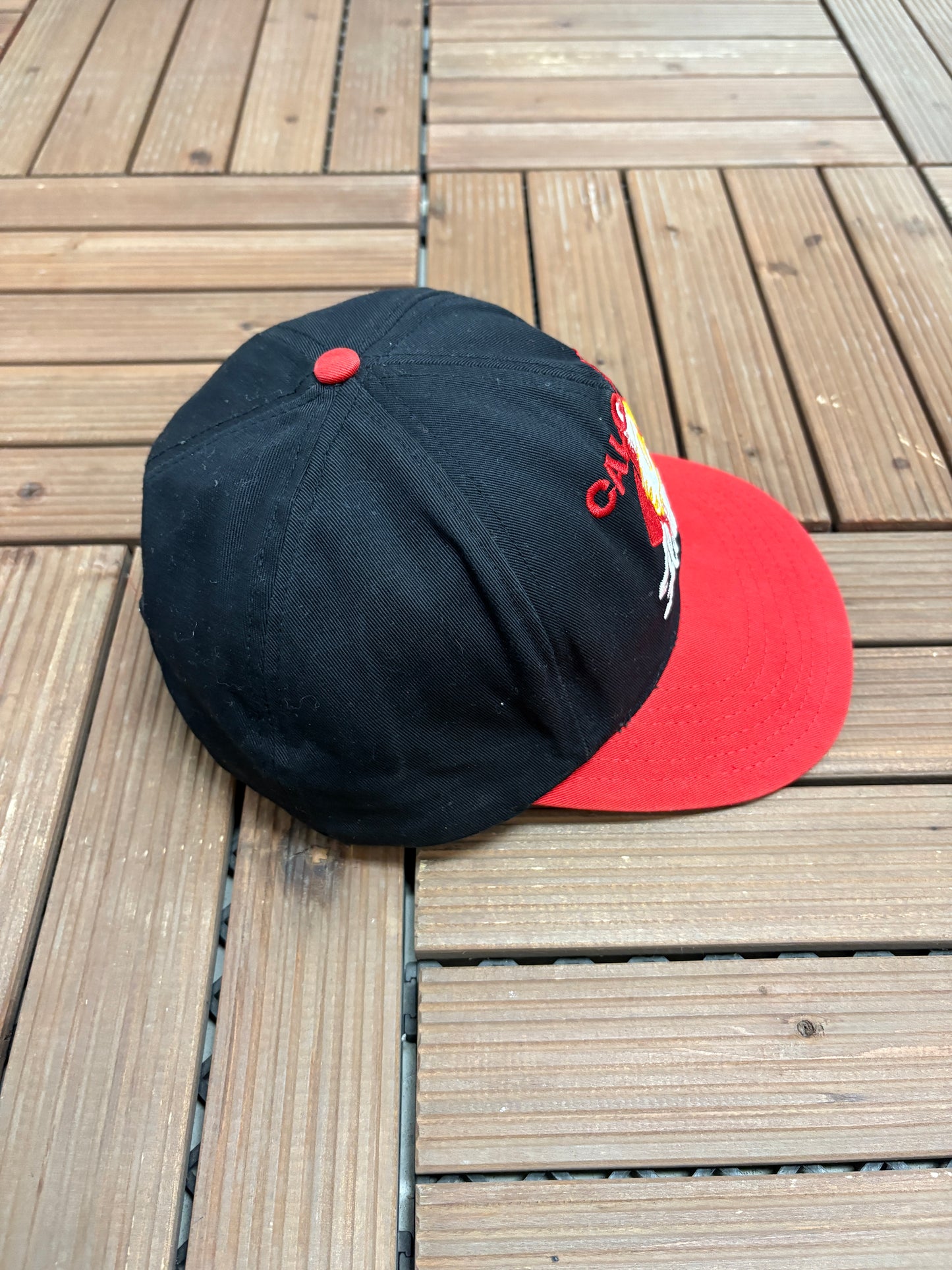 Calgary Flames Embroidered Graphic Hat | Snap Back | Vintage 1990s NHL Hockey Black Cap |