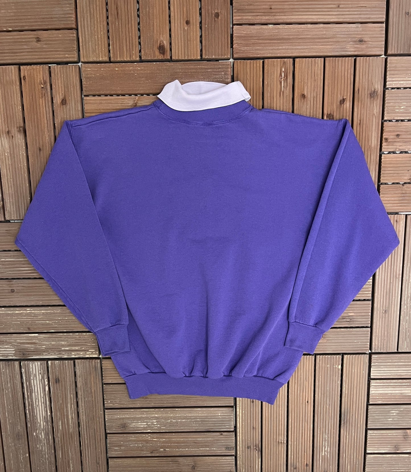 Alaska Embroidered Graphic Turtleneck | Size Medium | Vintage 1990s Tourist Promotional Purple Sweater |