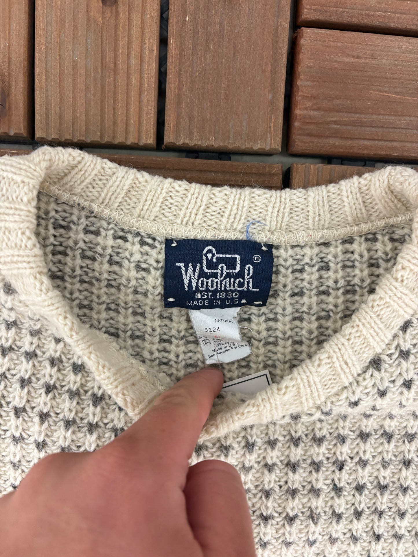 Woolrich Dotted Striped Knit Sweater | Size X-Large | Vintage 1990s Wool White Sweatshirt |