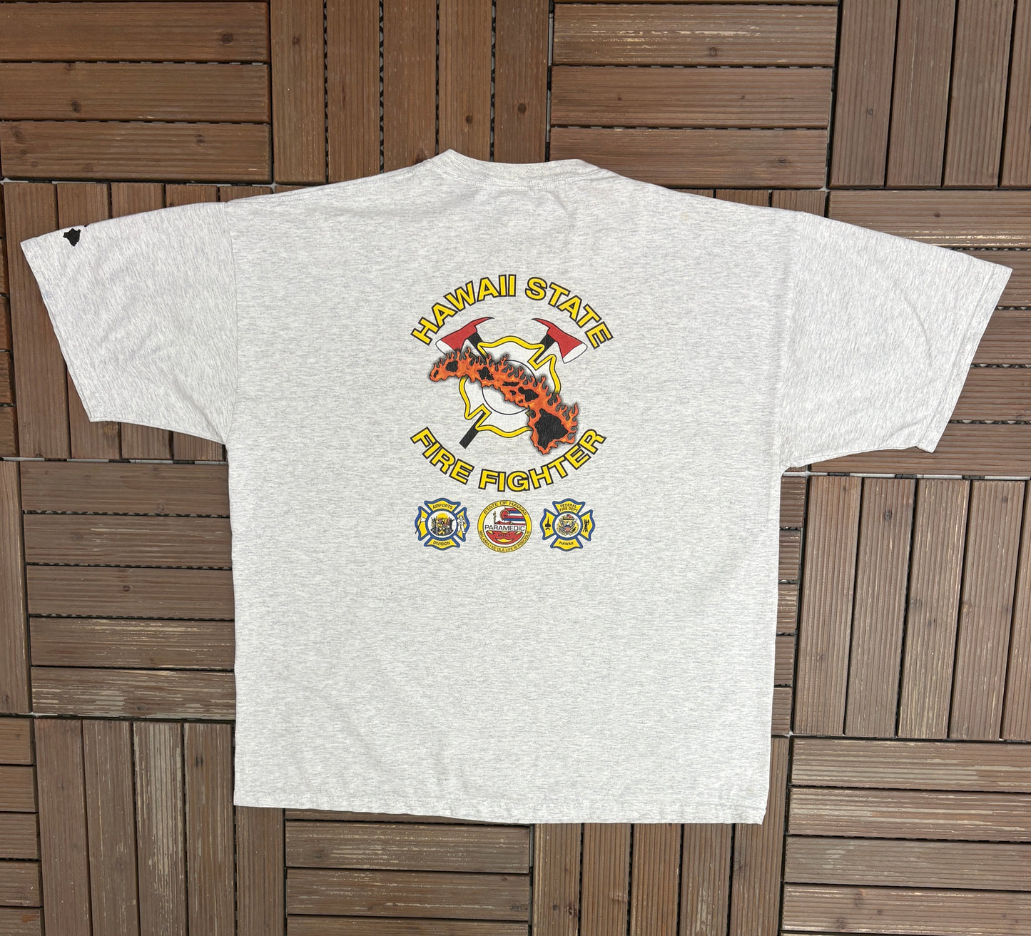 Hawaii State Fire Fighter Graphic Tee | Size X-Large | Vintage 1990s Promotional Grey T-Shirt |