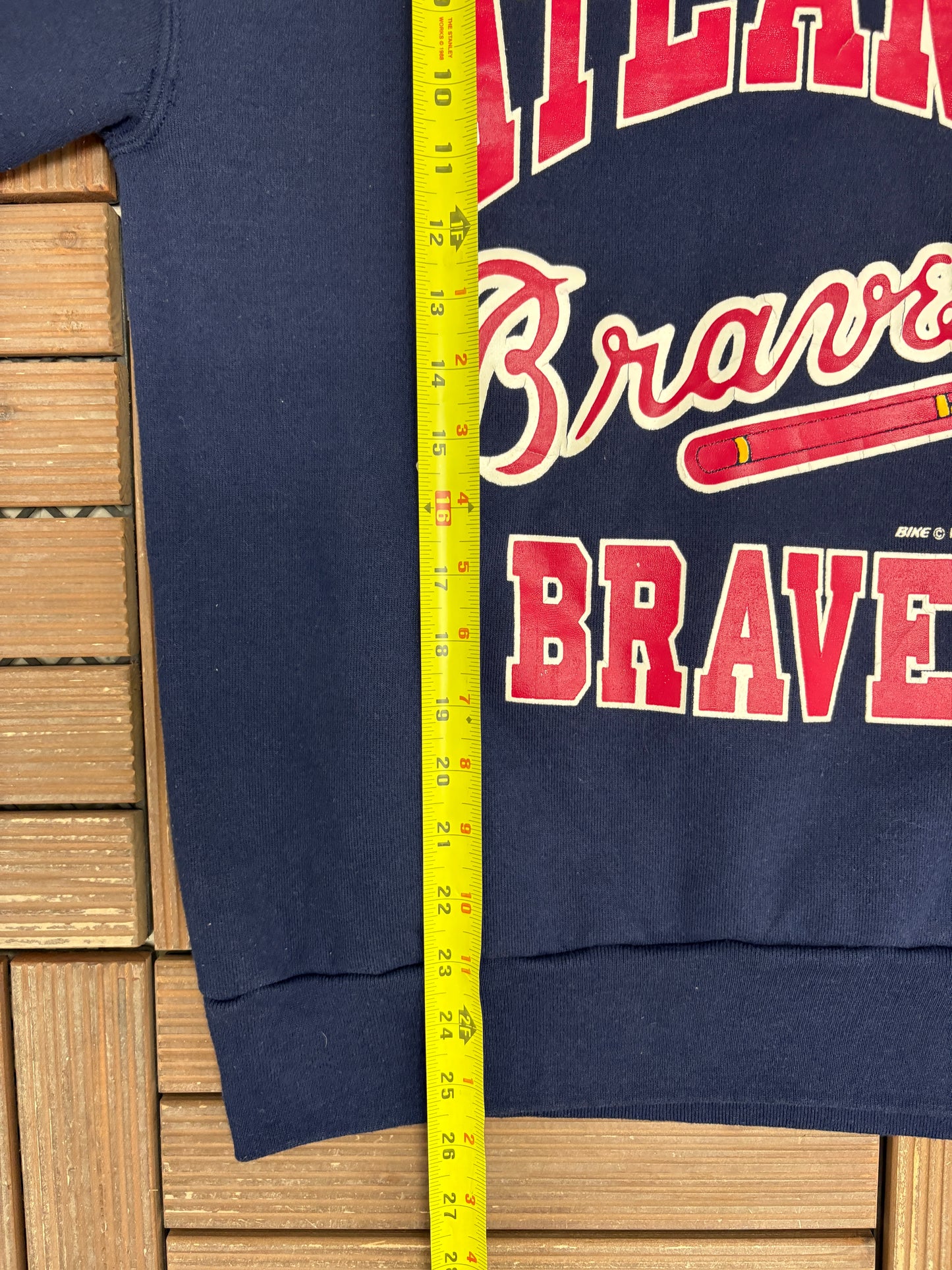 Atlanta Braves Graphic Crewneck | Size Medium | Vintage 1990s MLB Baseball Blue Sweater |